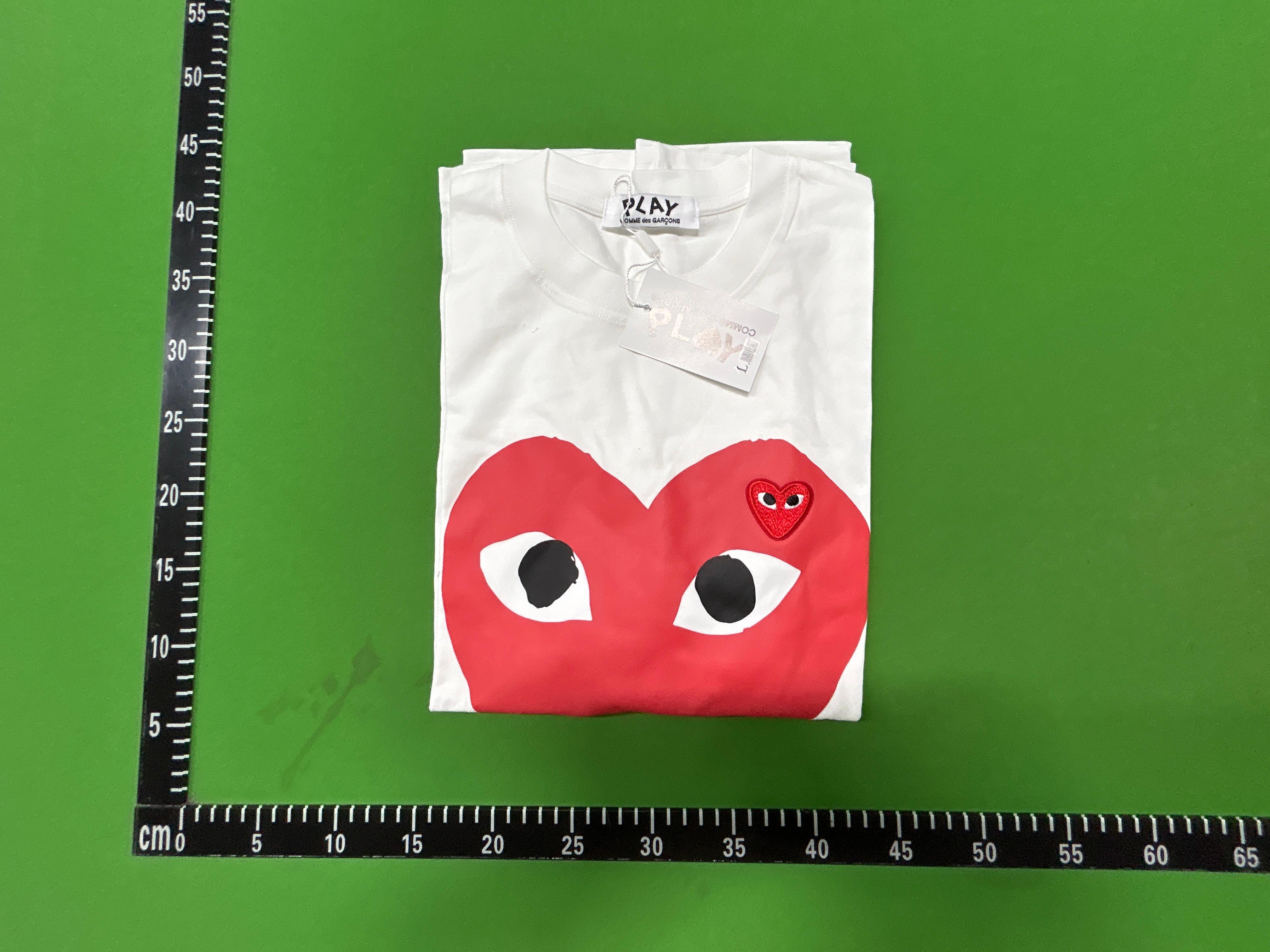 Foto QC 5 de Comme des Garçons PLAY x A Bathing Ape T-shirt Blue Camo Heart Black