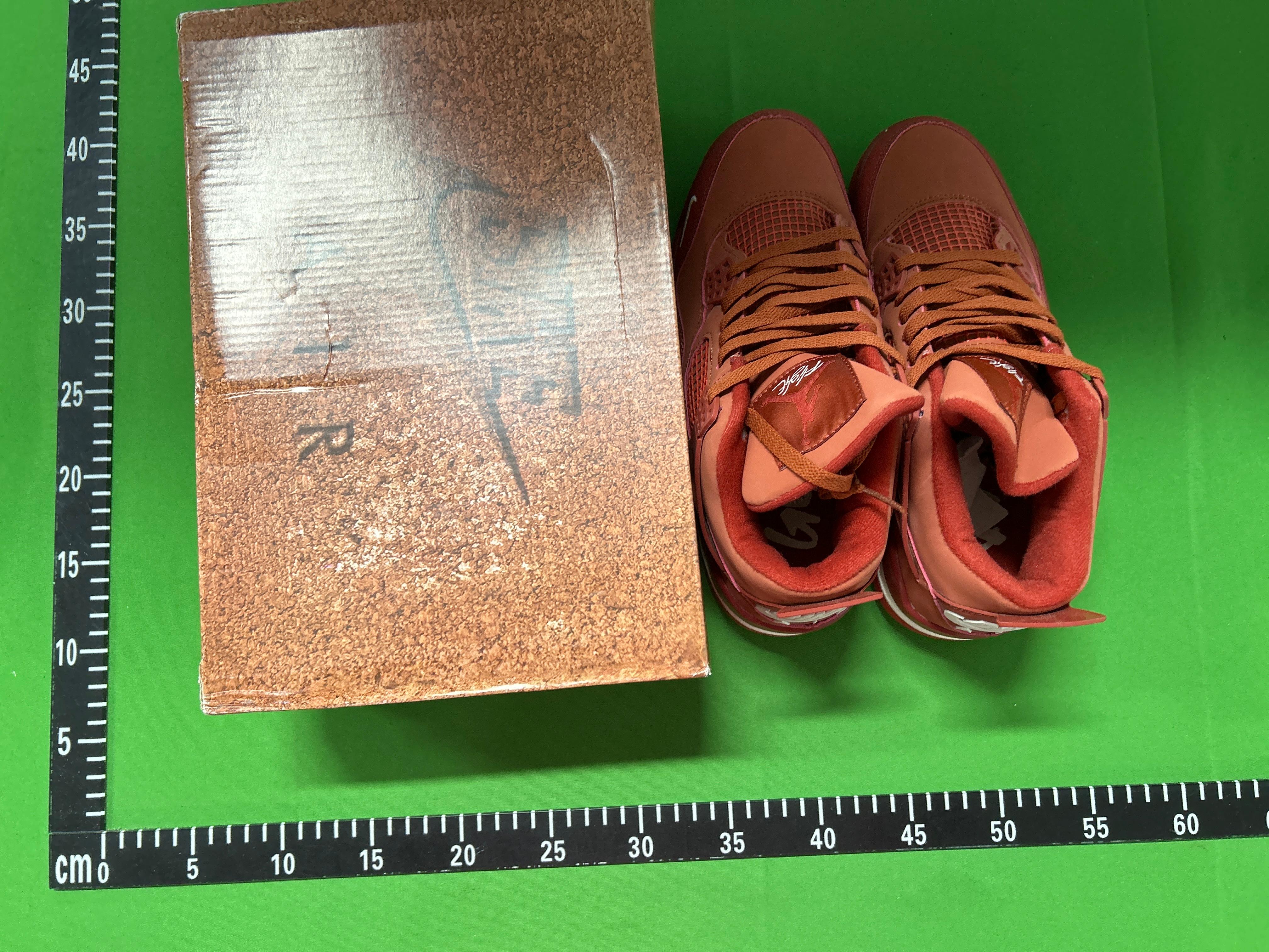 Foto QC 2 de Jordan 4 Retro Off-White Sail CV9388-100