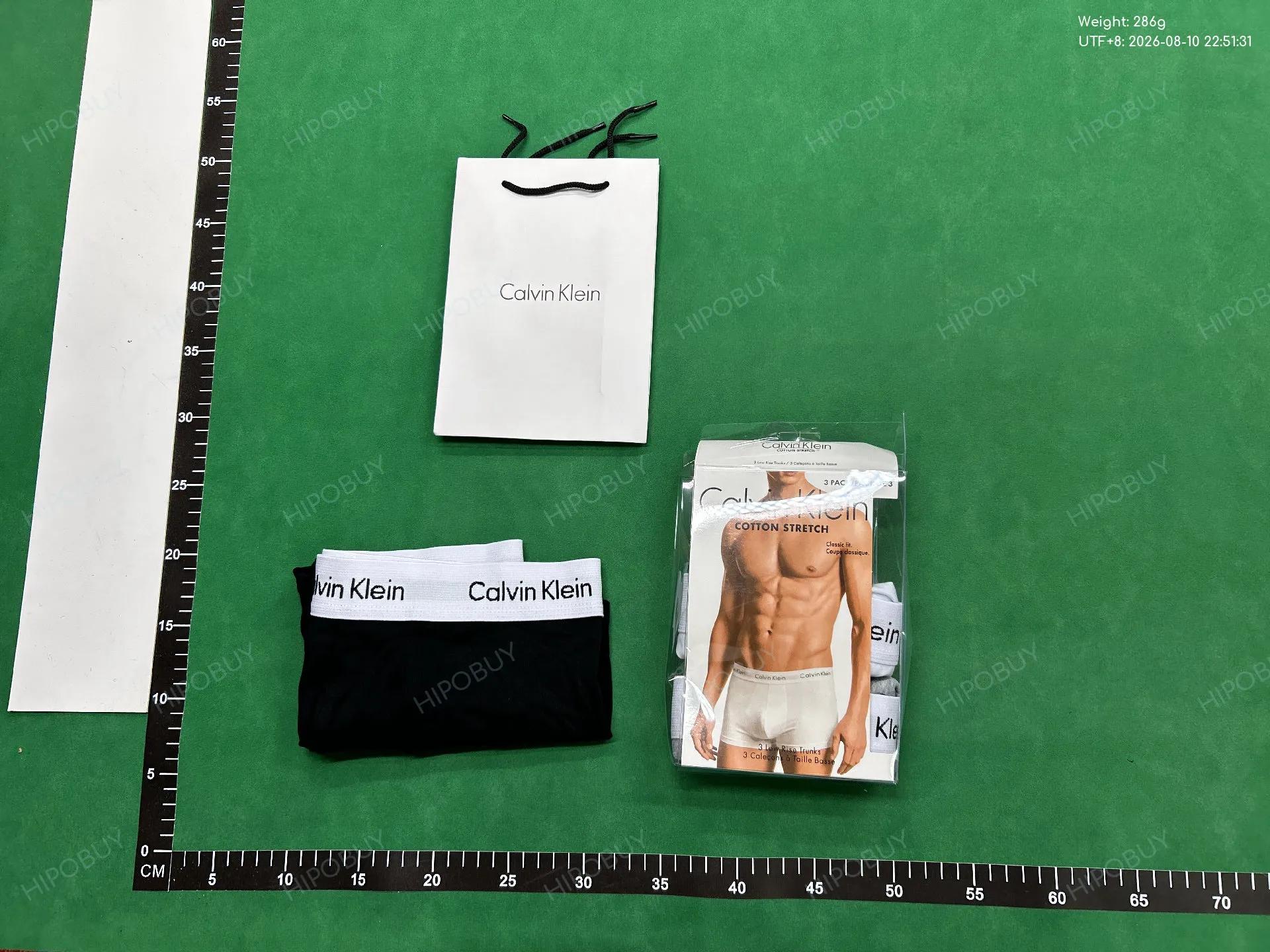 Foto QC 4 de Calvin Klein Underwear Cotton Stretch Low Rise Trunks Black