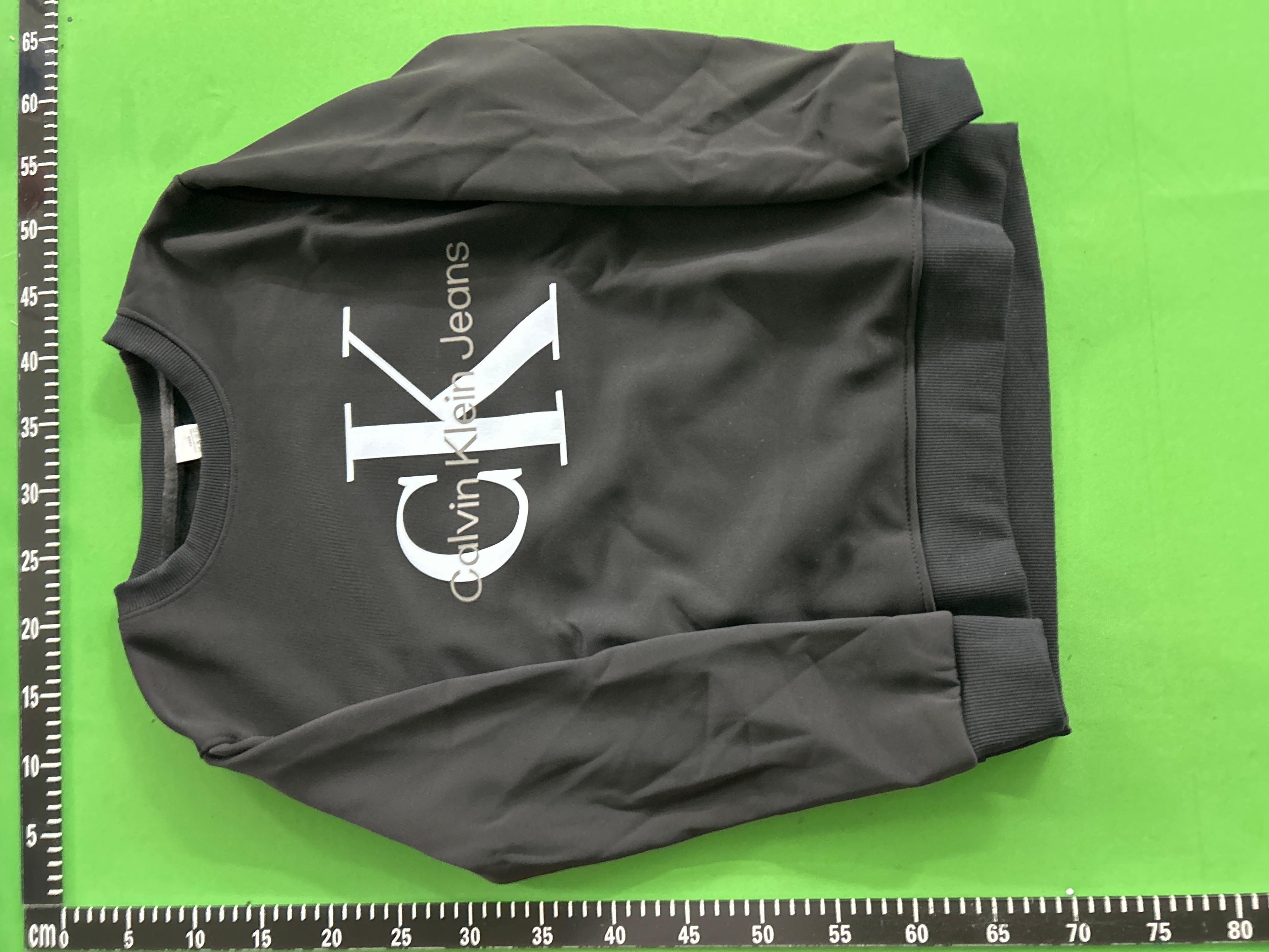 Foto QC 2 de Calvin Klein Jeans Logo Sweatshirt Beige