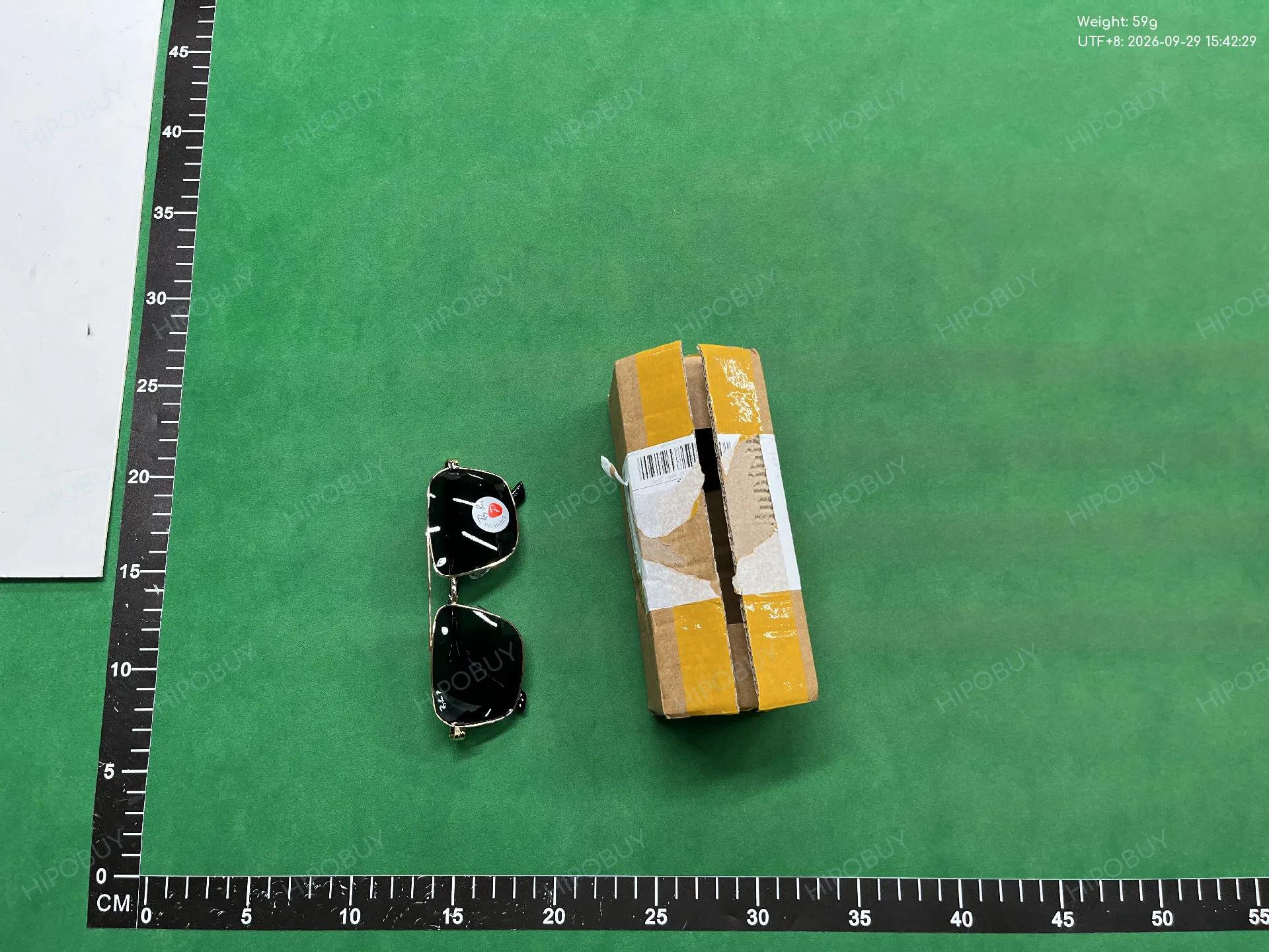 Foto QC 3 de Chrome Hearts Rectangle-Frame Metal Sunglasses Black Black (SINNERMAN)