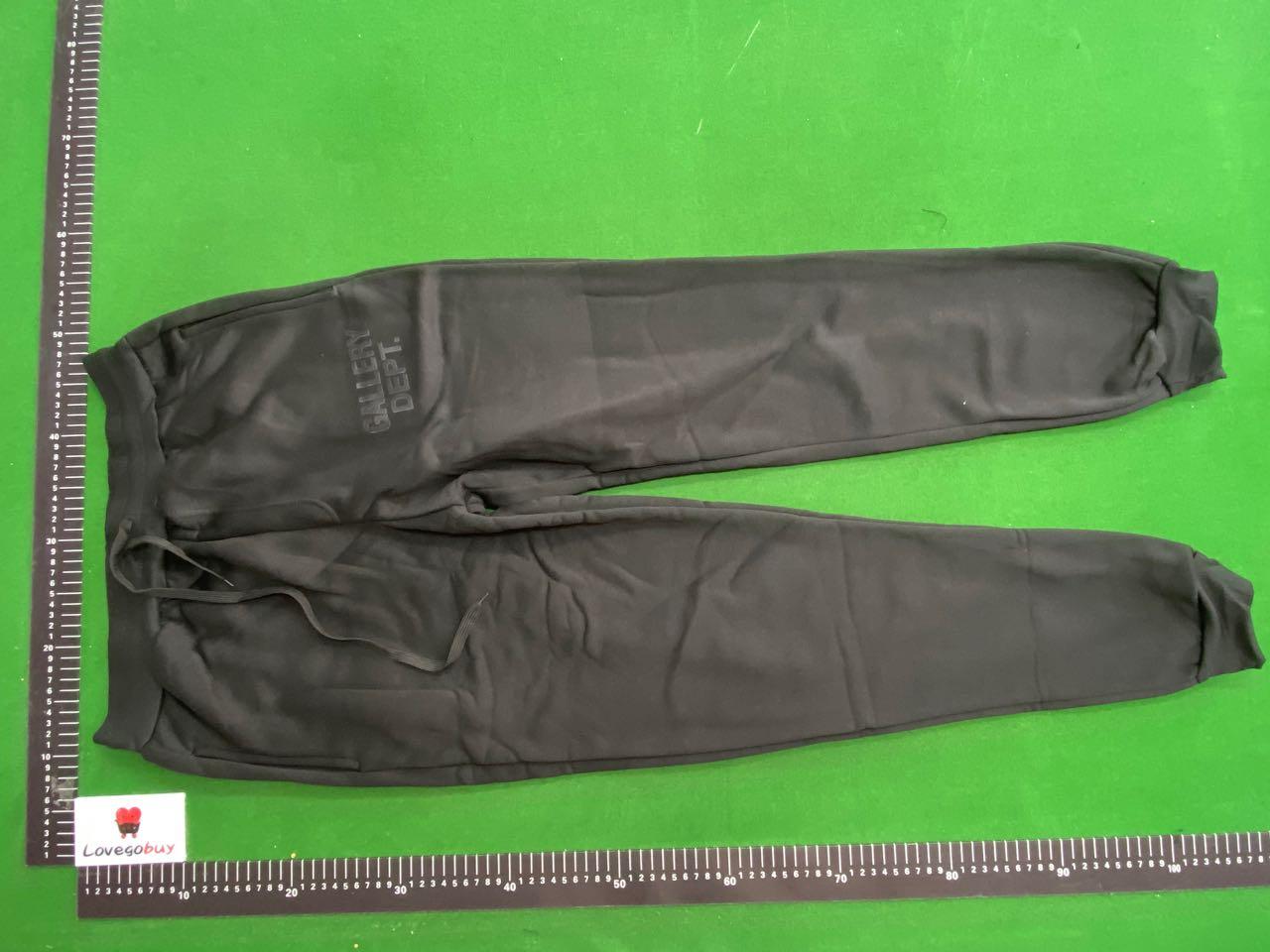 Foto QC 4 de Gallery Dept. Destroy Basic Set 2-Piece Pink