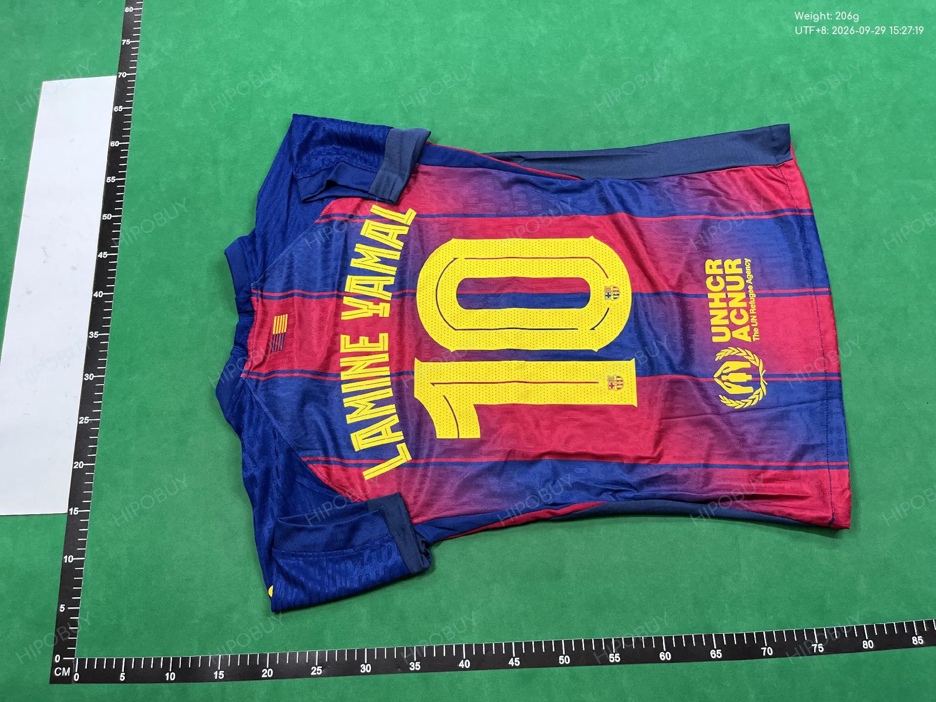 Foto QC 7 de Nike x FC Barcelona 2025/26 Away Player Jersey Gold