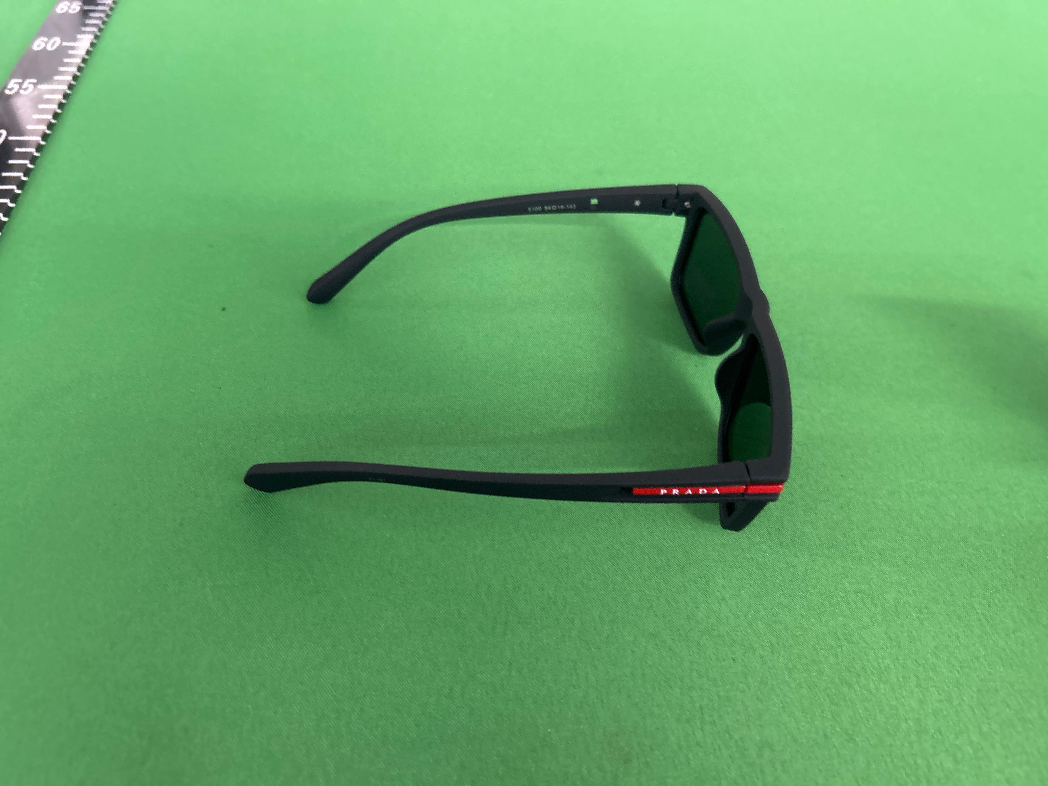 Foto QC 3 de Prada Cat-Eye Acetate Eyeglasses Havana Clear (GP23102)