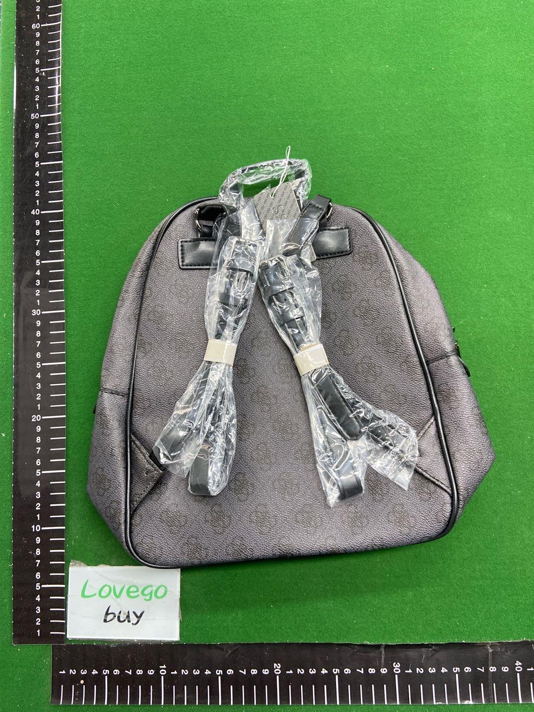 Foto QC 6 de Guess Erenia Backpack Large Coal Logo