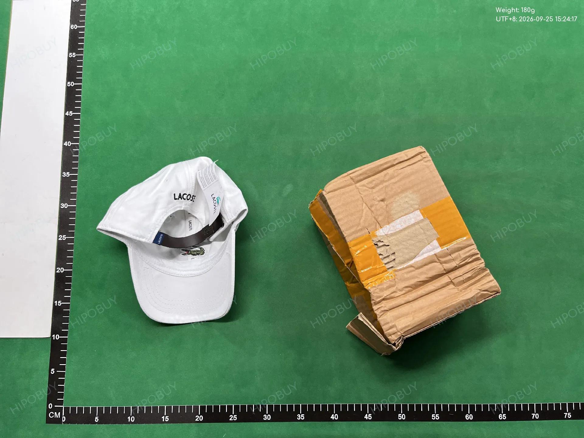 Foto QC 3 de Lacoste 3D Embroidered L Logo Cap Red