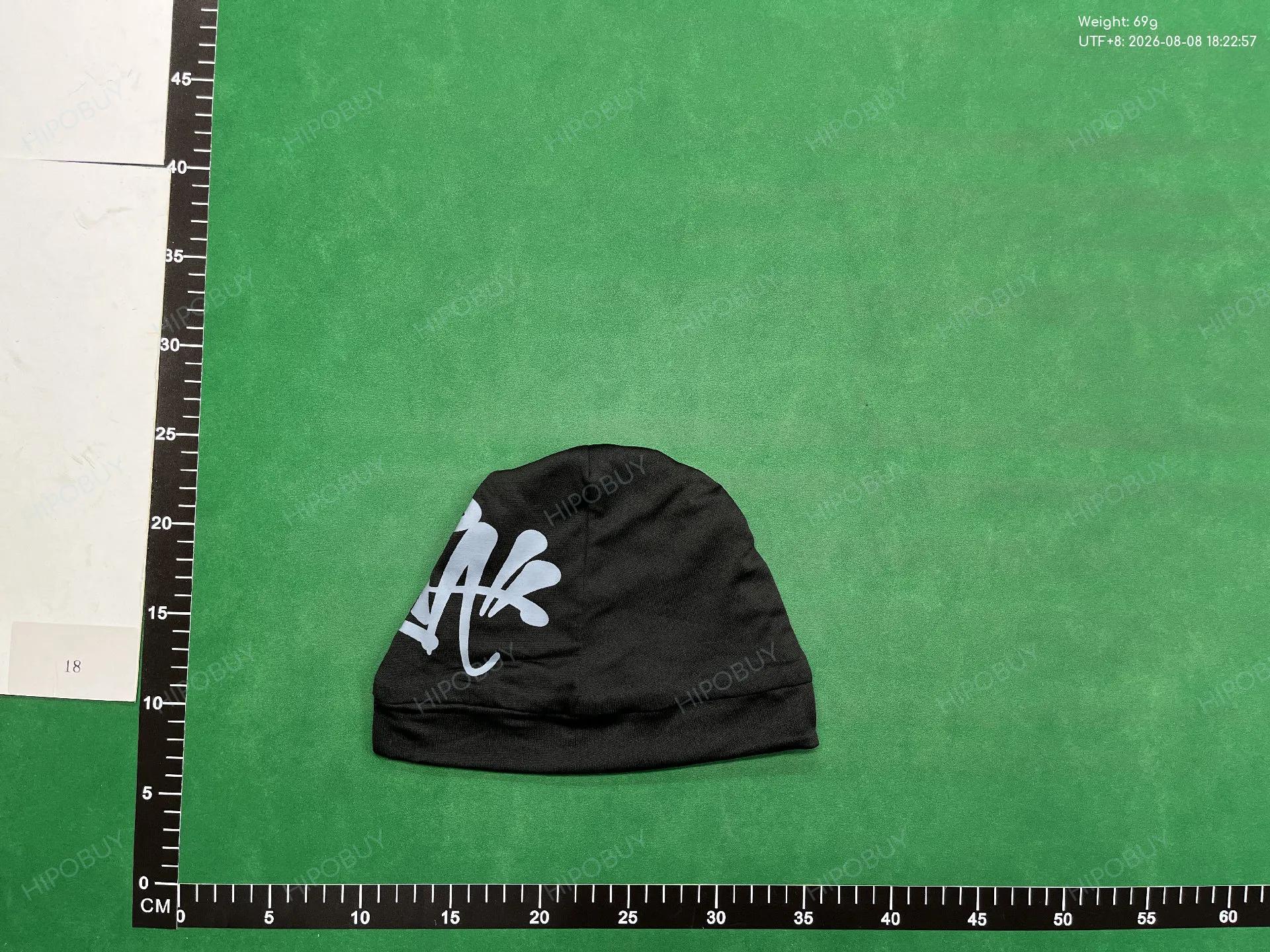 Foto QC 4 de Other Letter Graphic Beanie Grey