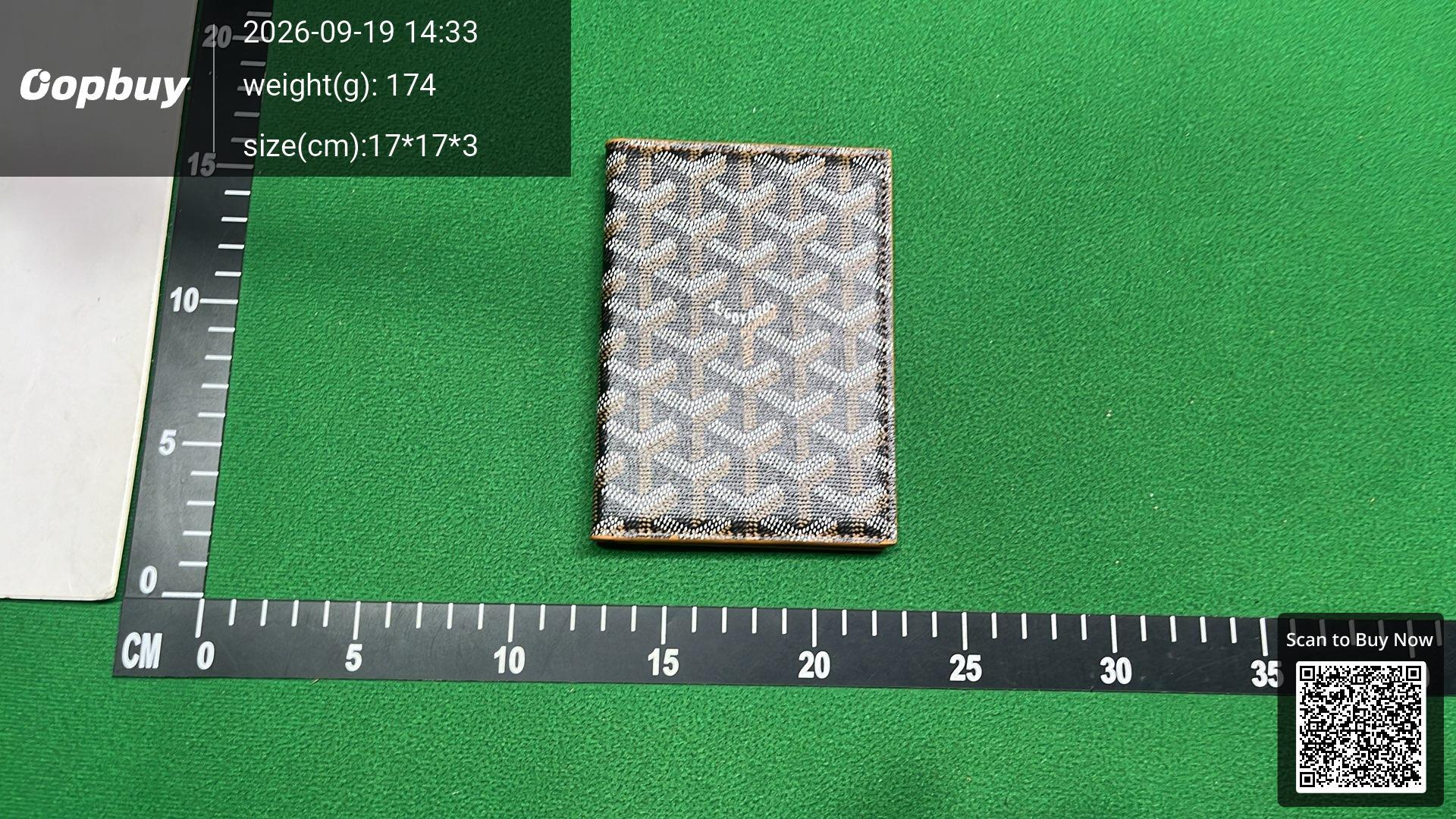 Foto QC 7 de Goyard Passport Cover Goyardine Tan