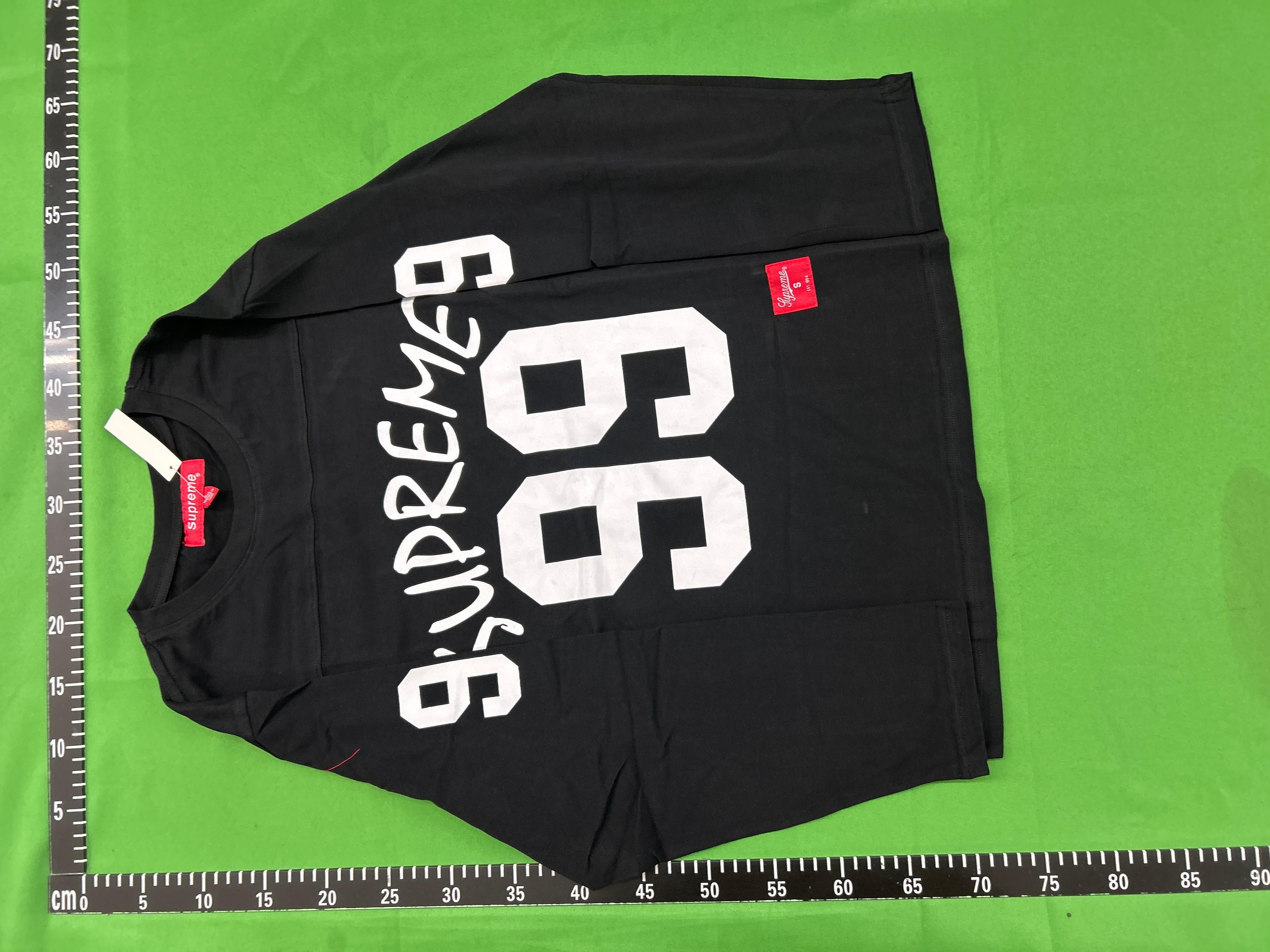 Foto QC 7 de Supreme x Playboy 2011 Stars 88 Long-Sleeve Football Jersey White