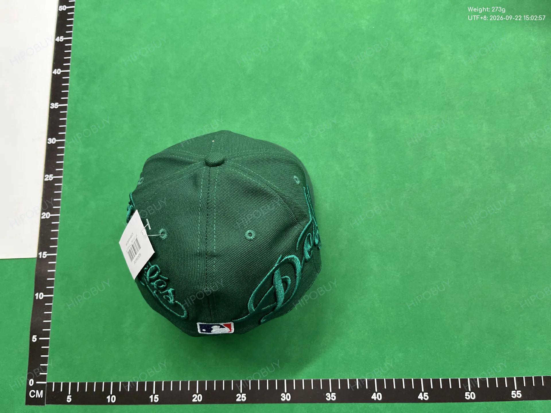 Foto QC 8 de New Era Born x Raised Los Angeles Dodgers Rocker 59FIFTY Cap Brown