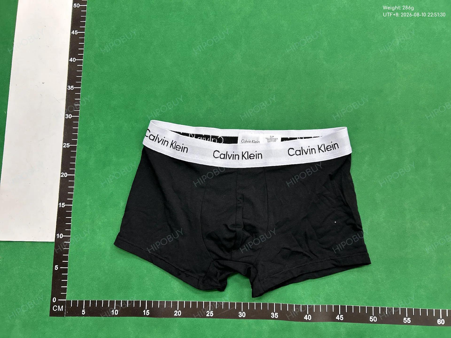 Foto QC 2 de Calvin Klein Underwear Cotton Stretch Low Rise Trunks Black