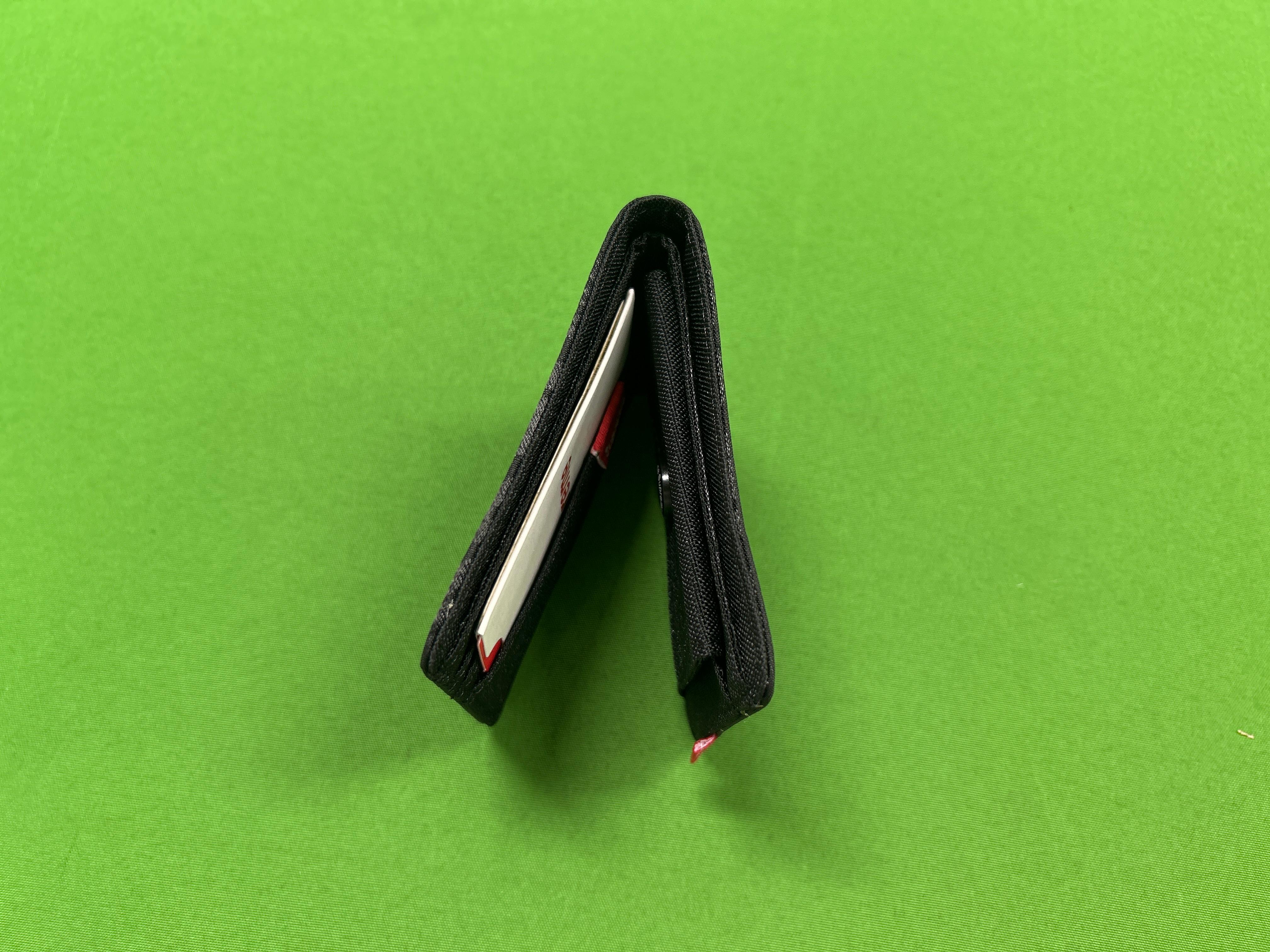 Foto QC 4 de Patagonia P-6 Logo Bifold Wallet Nylon Green