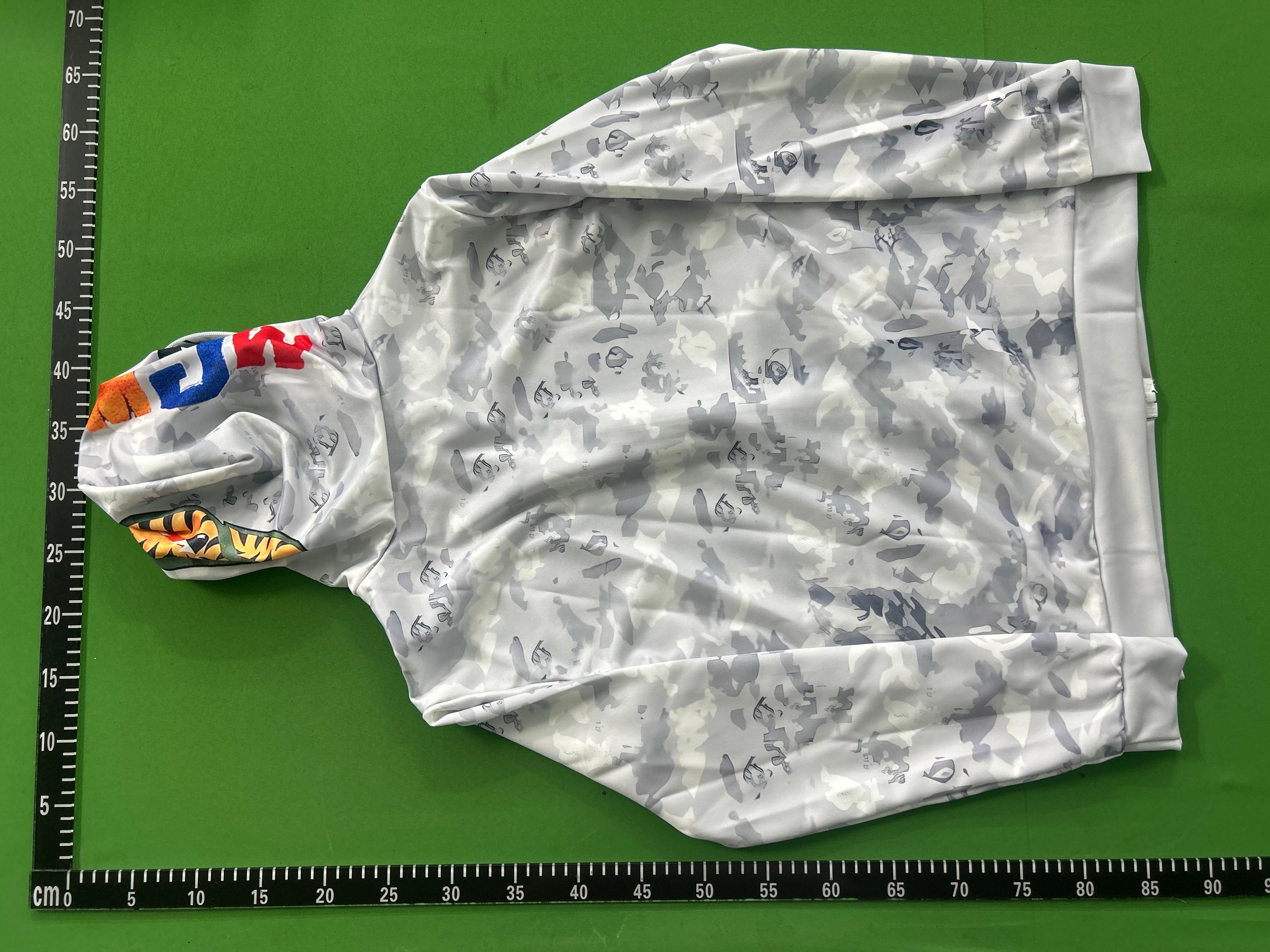 Foto QC 7 de Bape 1st Camo Shark Zip Sweater Yellow