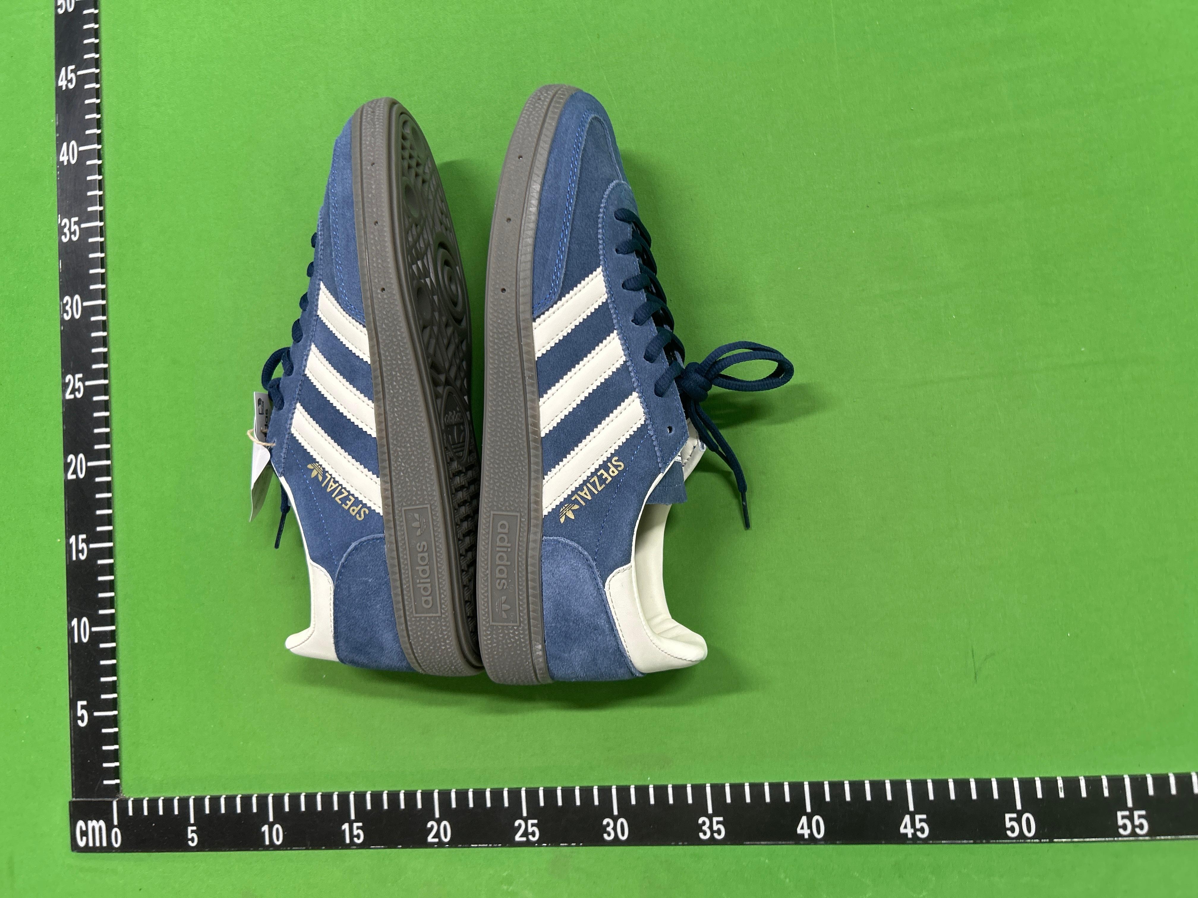 Foto QC 5 de adidas Gazelle Indoor Bad Bunny Core White IF9735