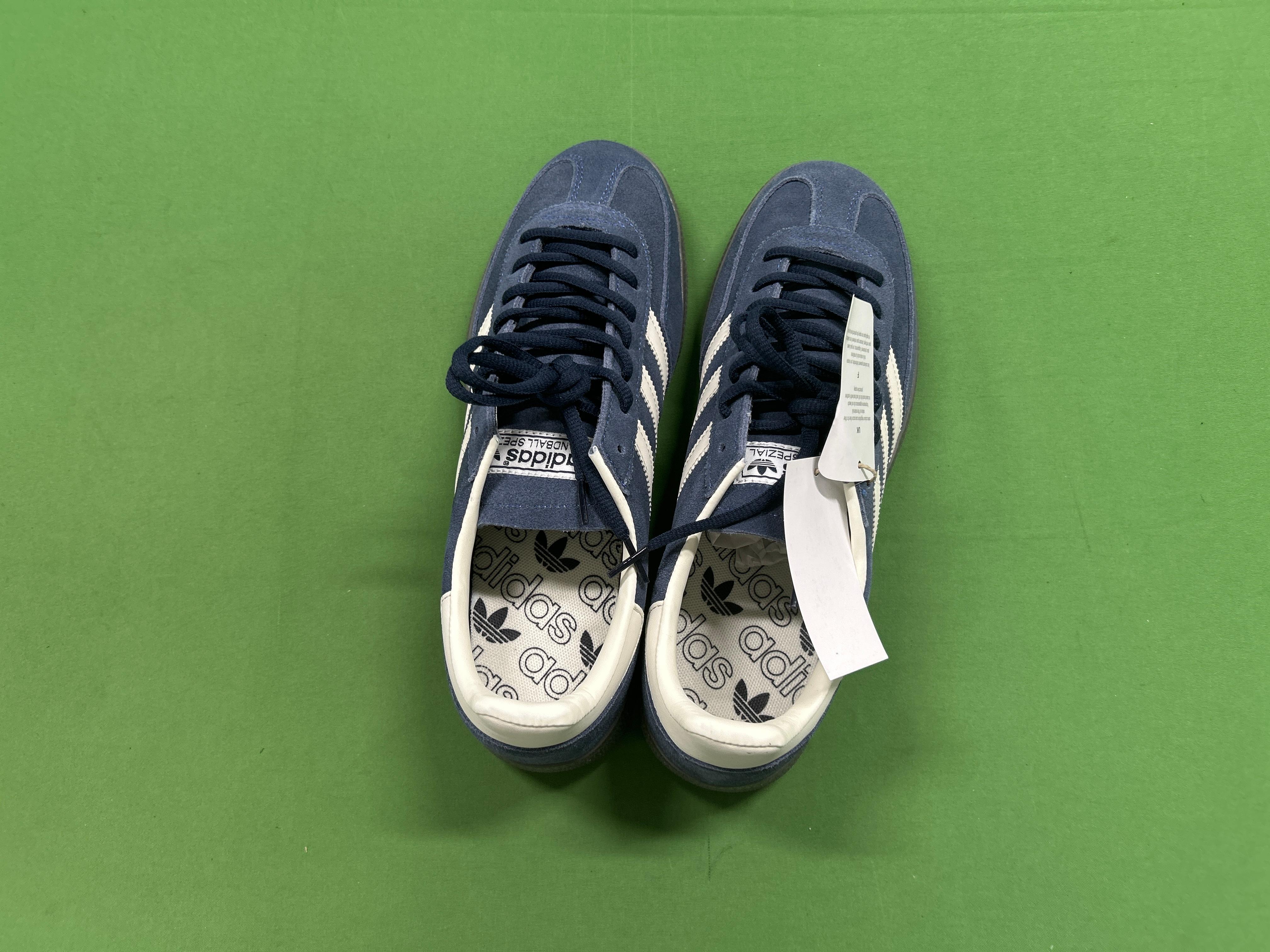 Foto QC 4 de adidas Gazelle Indoor Bad Bunny Core White IF9735