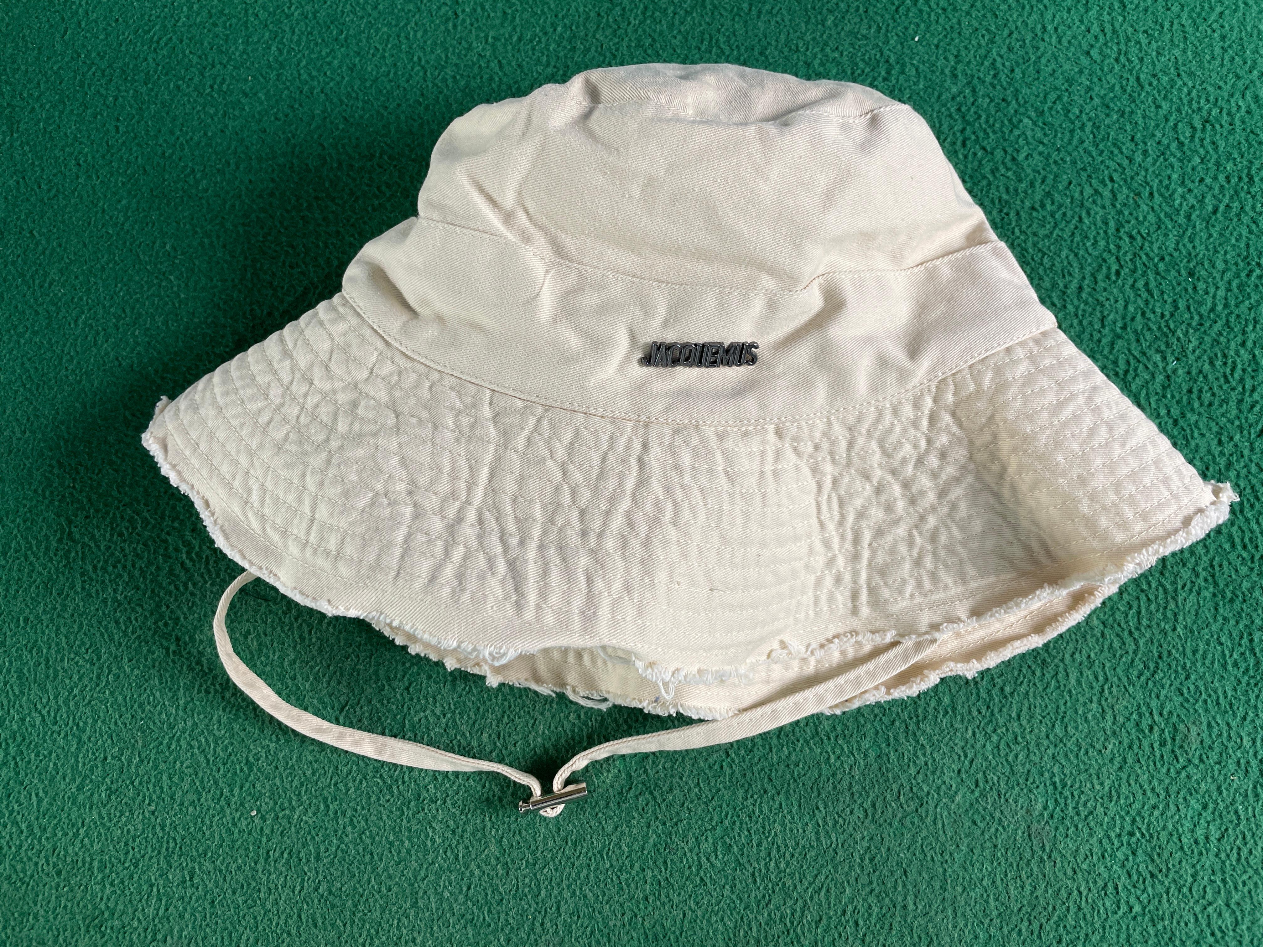 Foto QC 1 de Jacquemus Le Bob Artichaut Bucket Hat Pink