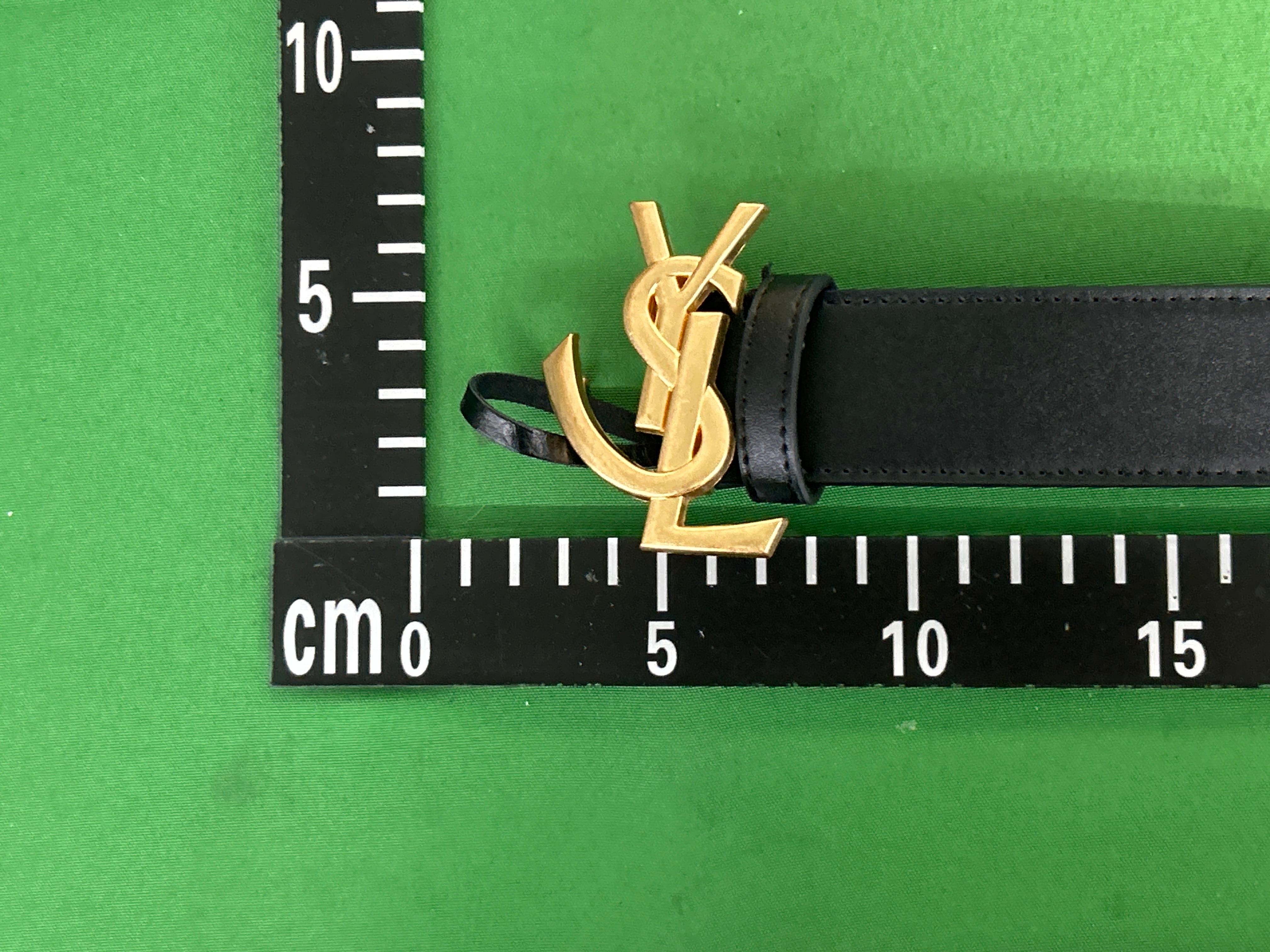 Foto QC 6 de Versace La Medusa Belt Black