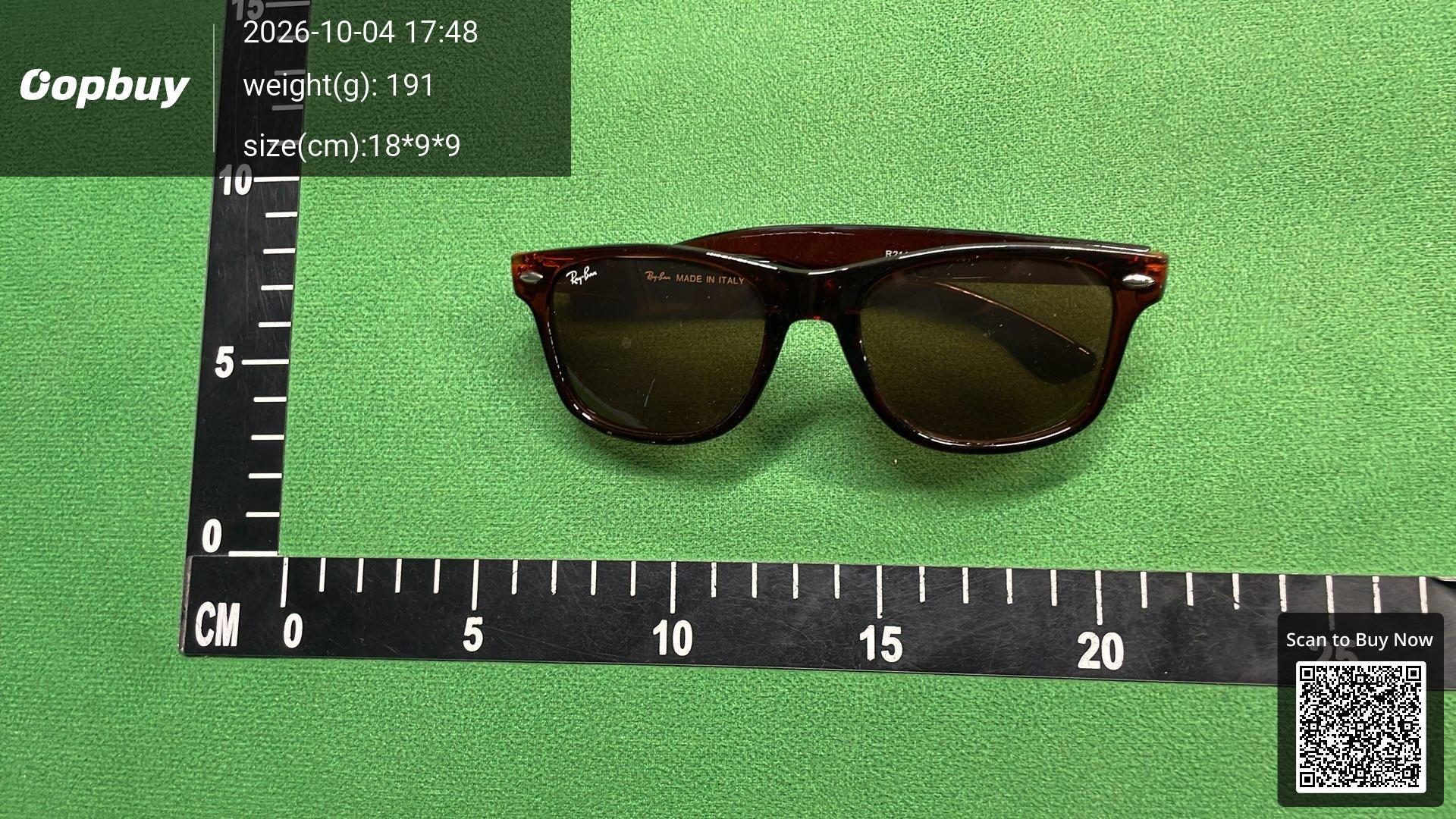 Foto QC 1 de Ray-Ban Wayfarer Acetate Sunglasses Black (RB2140)