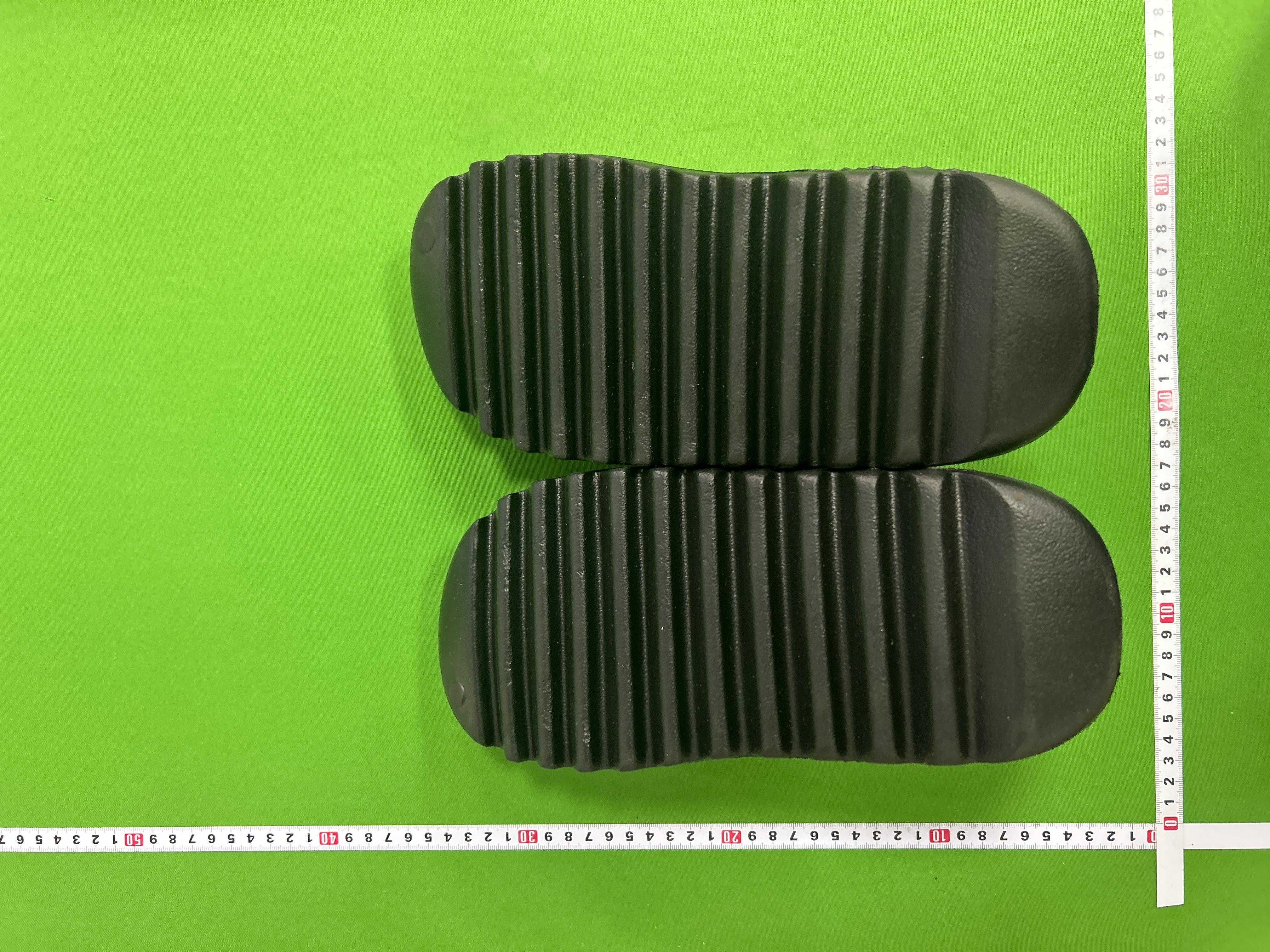 Foto QC 5 de adidas Yeezy Slide EVA Earth