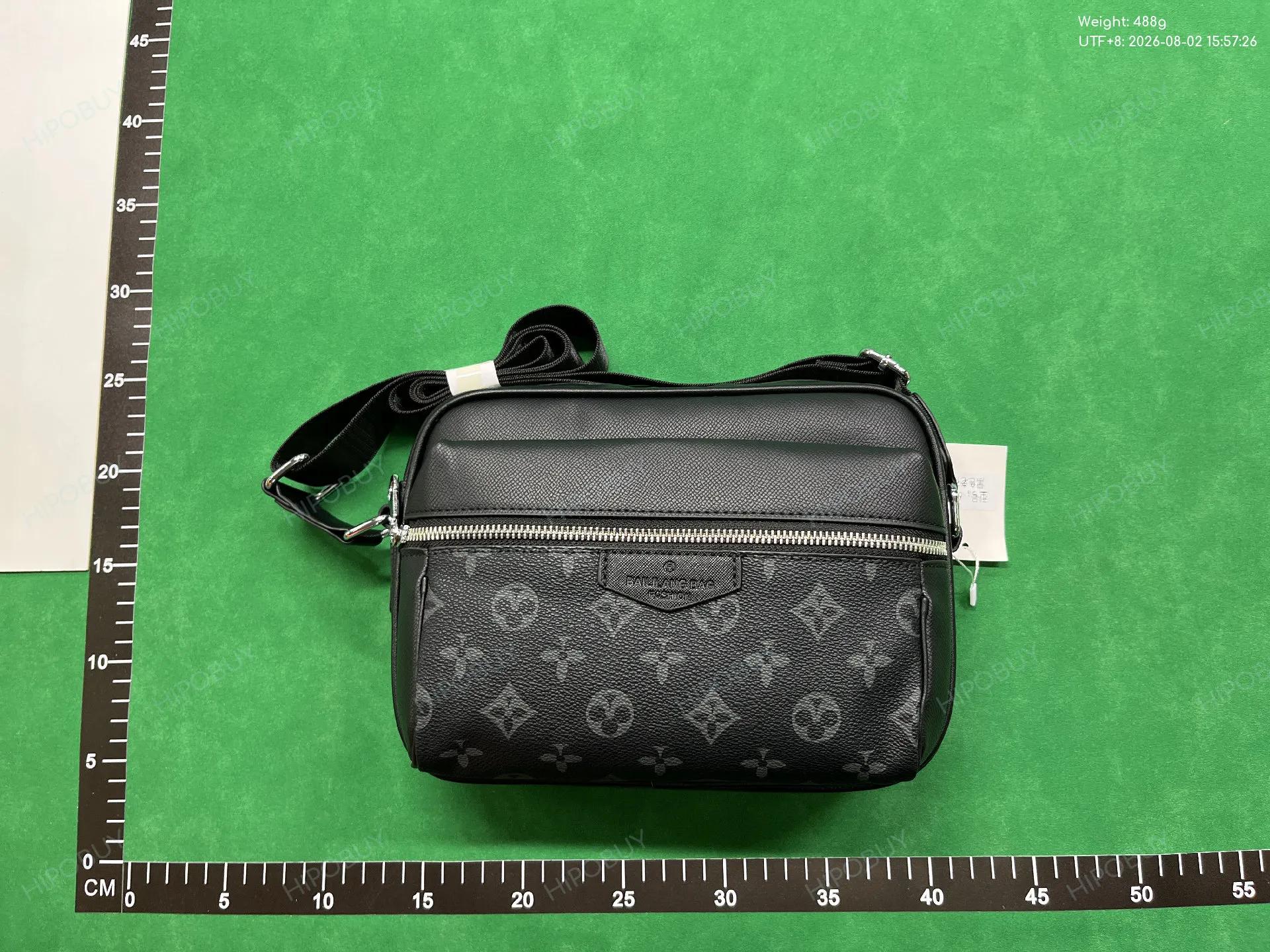 Foto QC 7 de Goyard Belvedere PM Grey Goyardine
