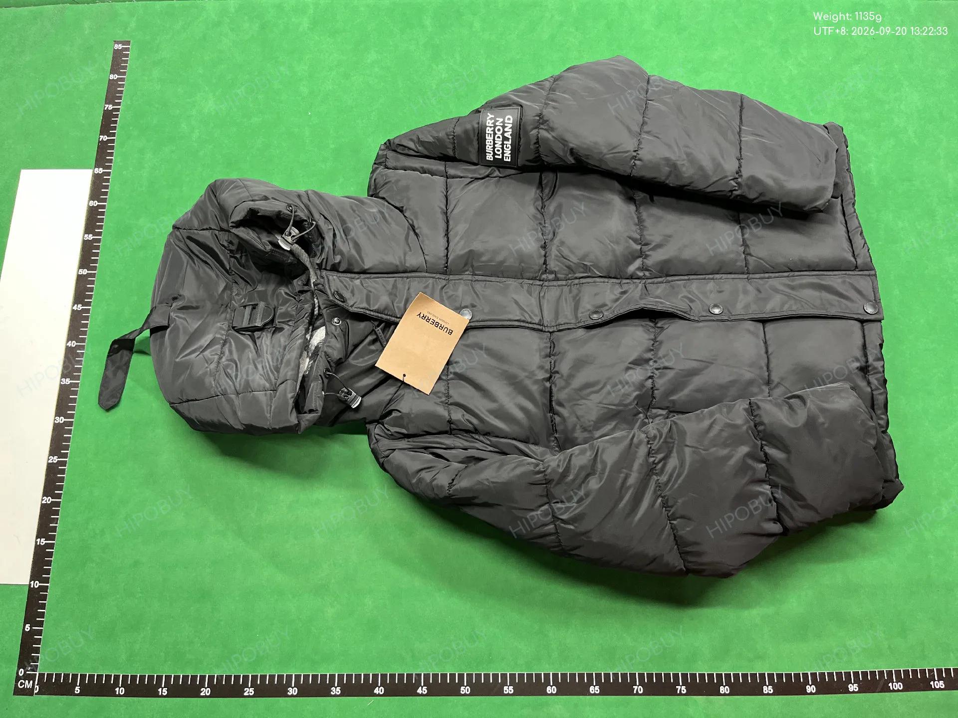 Foto QC 5 de Prada Linea Rossa Hooded Puffer Jacket Light Nylon Black