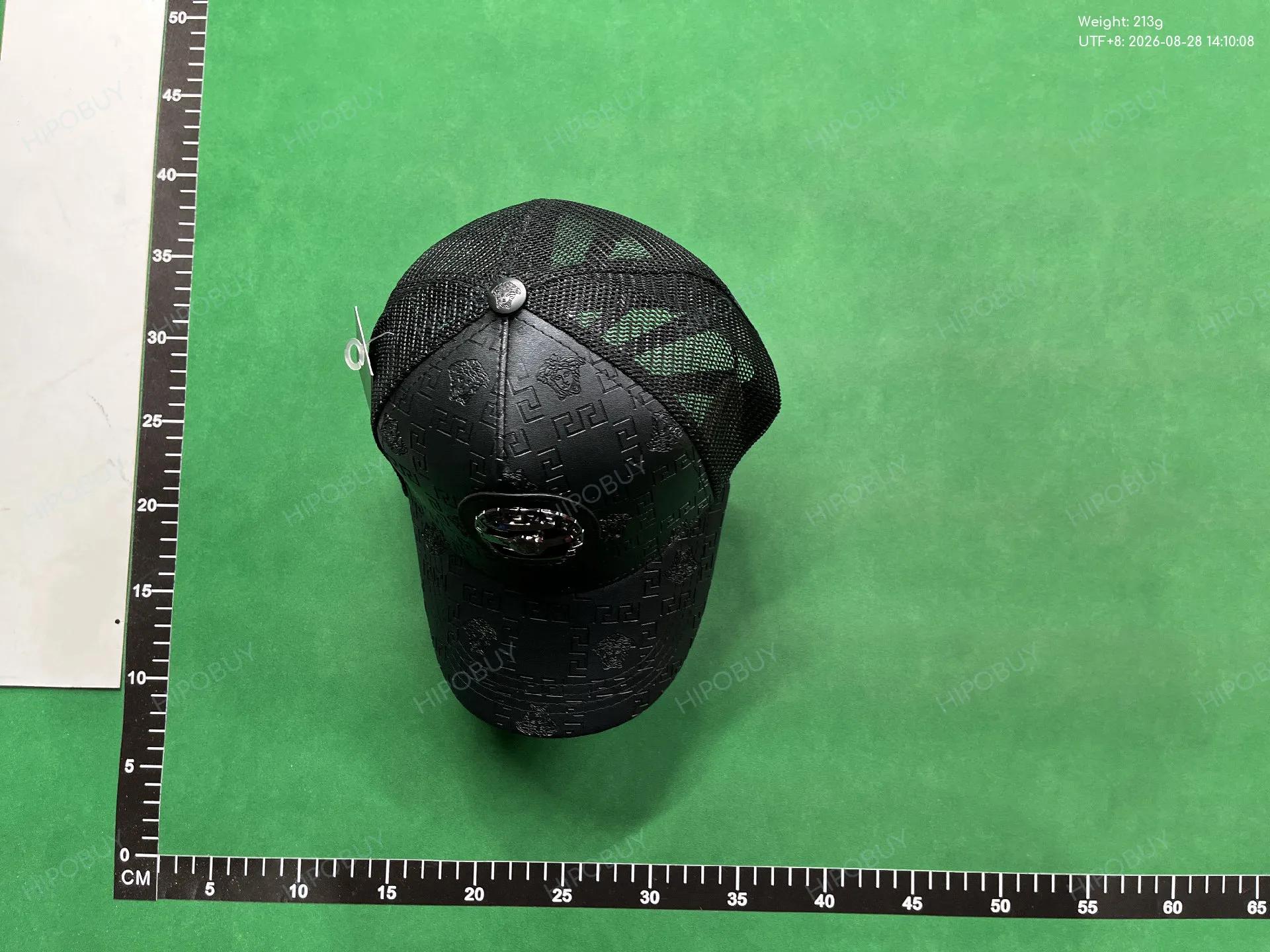 Foto QC 1 de Versace Medusa Allover Embossed Cap White/Green