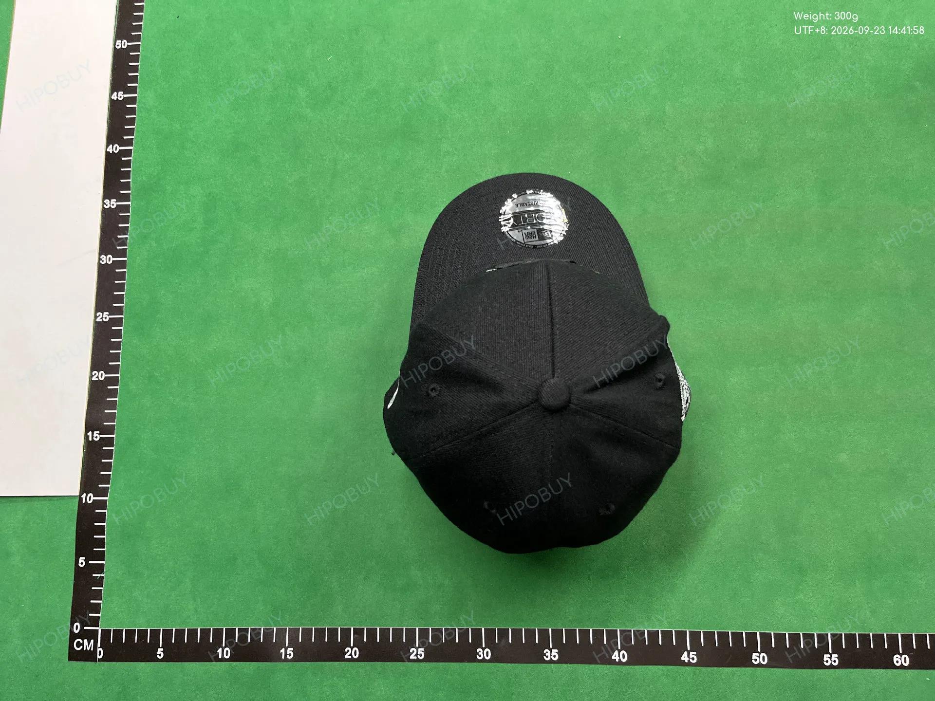Foto QC 5 de New Era Los Angeles Dodgers Upside Down Logo 9FORTY Cap Olive