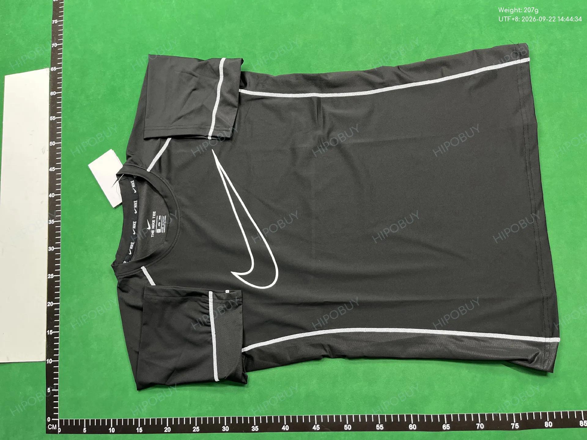 Foto QC 7 de Nike Pro T-shirt Swoosh Contrast Stitching Black