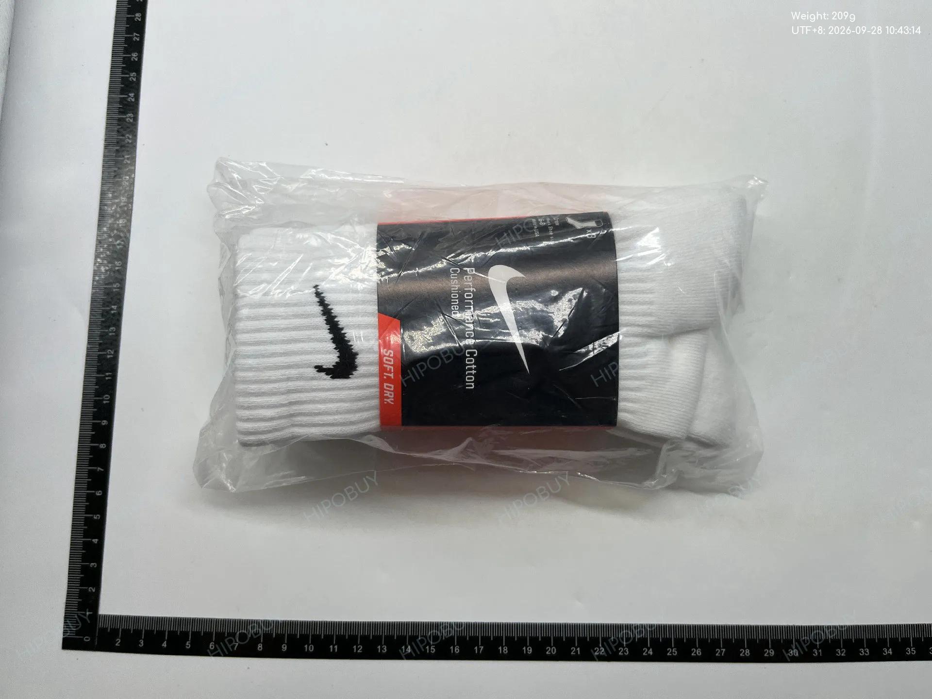 Foto QC 4 de Nike Crew Socks Cushioned Black White