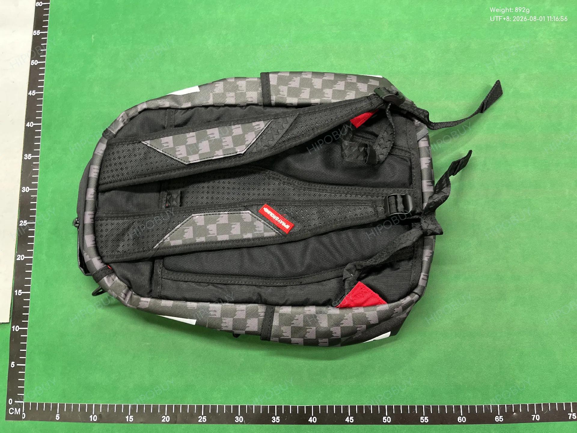 Foto QC 6 de Sprayground Henny Black Checkered DLX Backpack