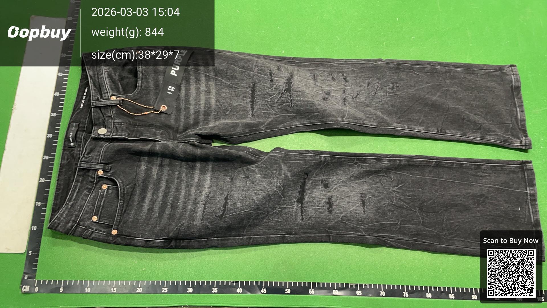 Foto QC 2 de Purple Brand P004 Jeans Bootcut Distressed Light Indigo