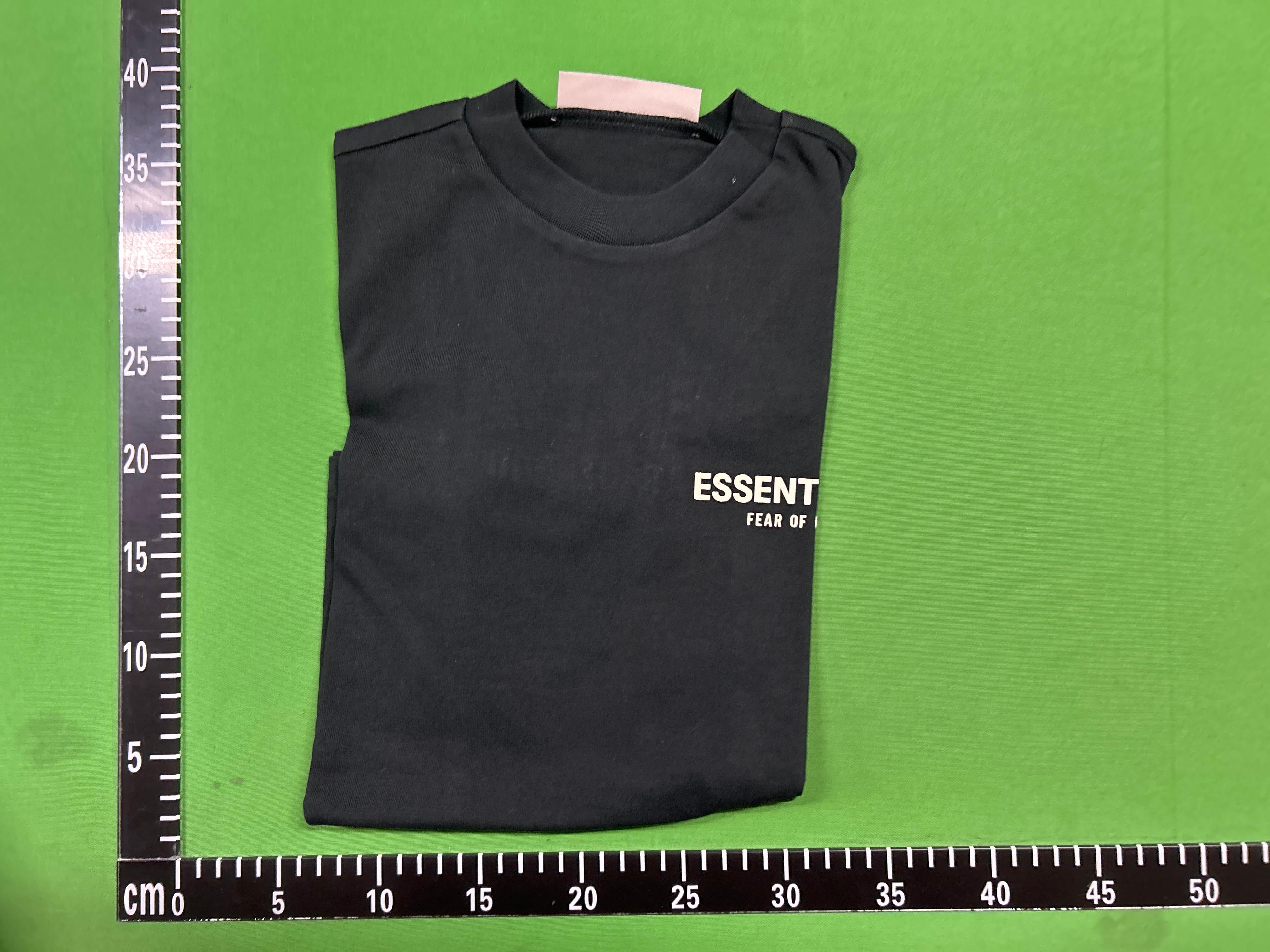 Foto QC 5 de Fear of God Essentials Kids T-shirt Logo Black
