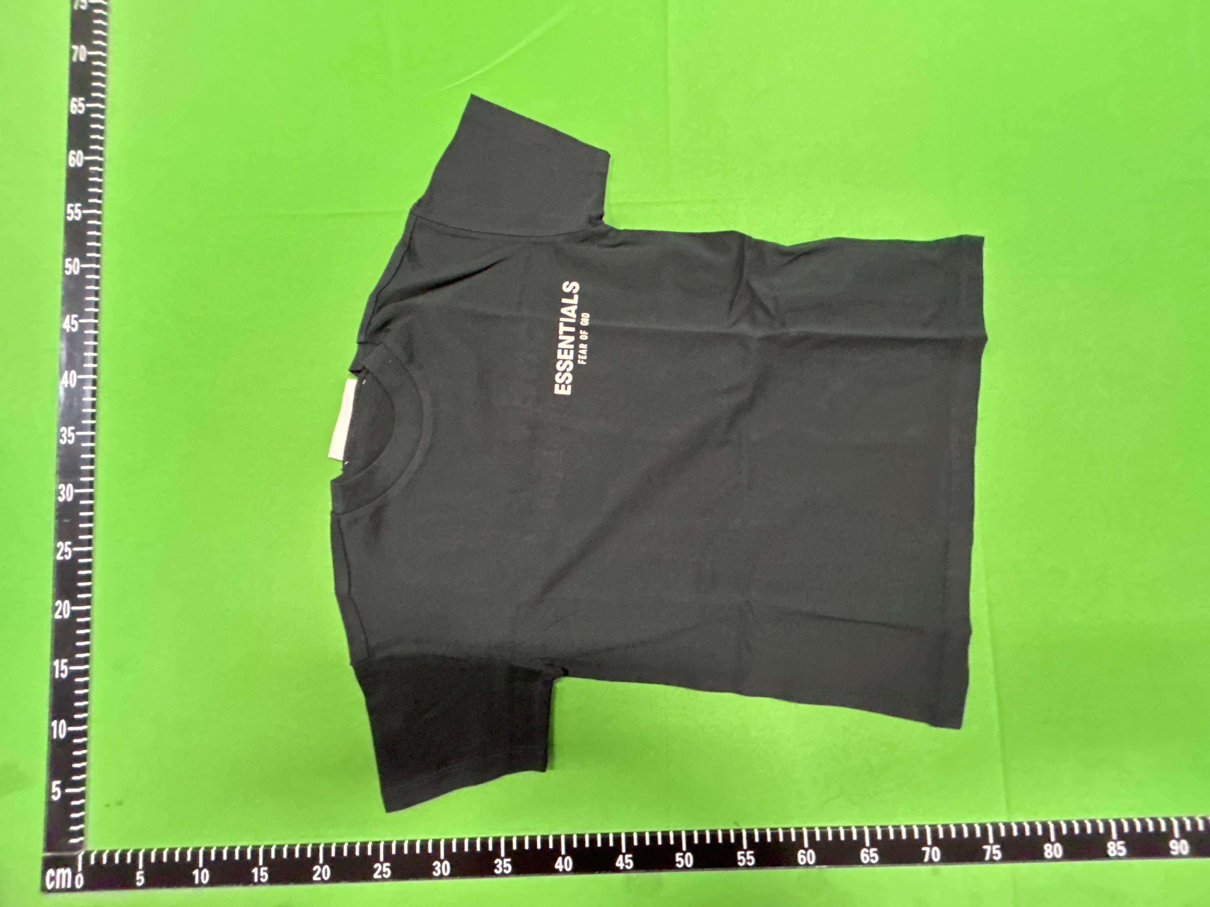 Foto QC 7 de Fear of God Essentials Kids T-shirt Logo Black