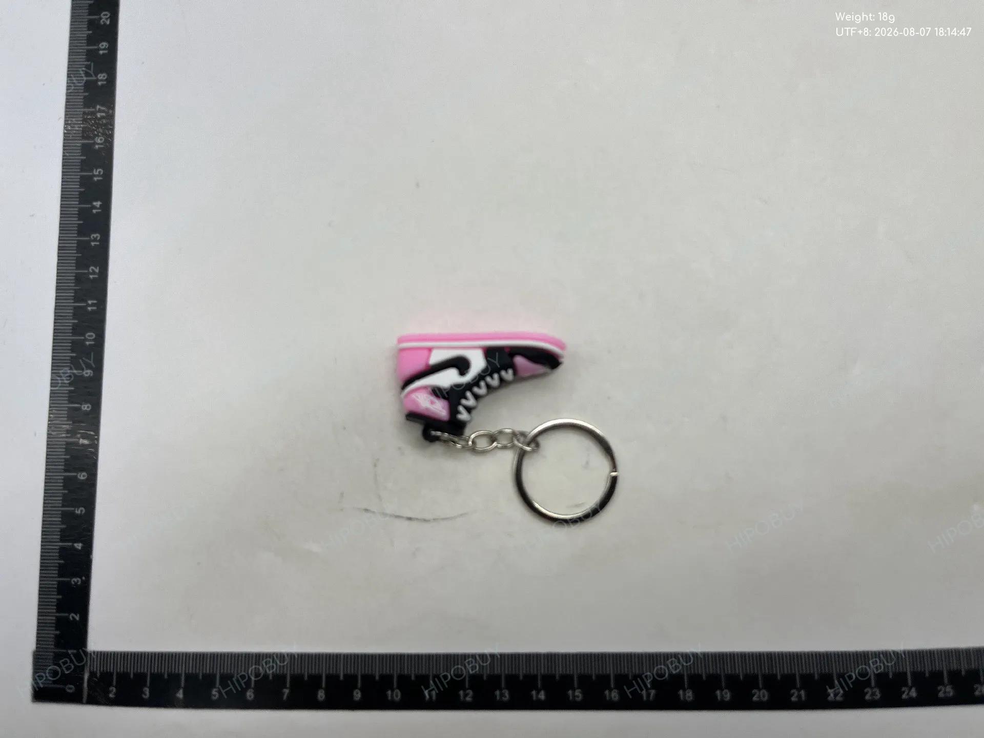 Foto QC 5 de Jordan Air Jordan 1 Keychain Red Black White