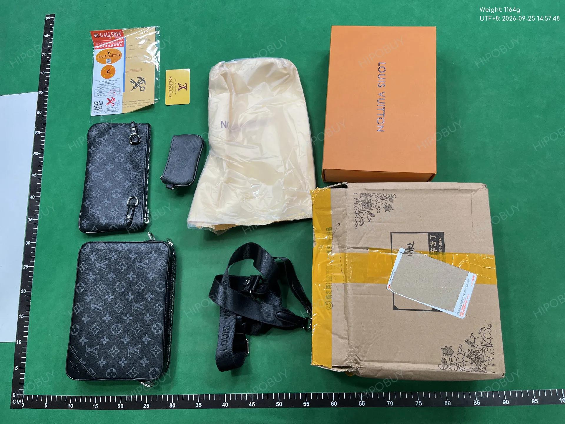 Foto QC 6 de Goyard Belvedere PM Grey Goyardine