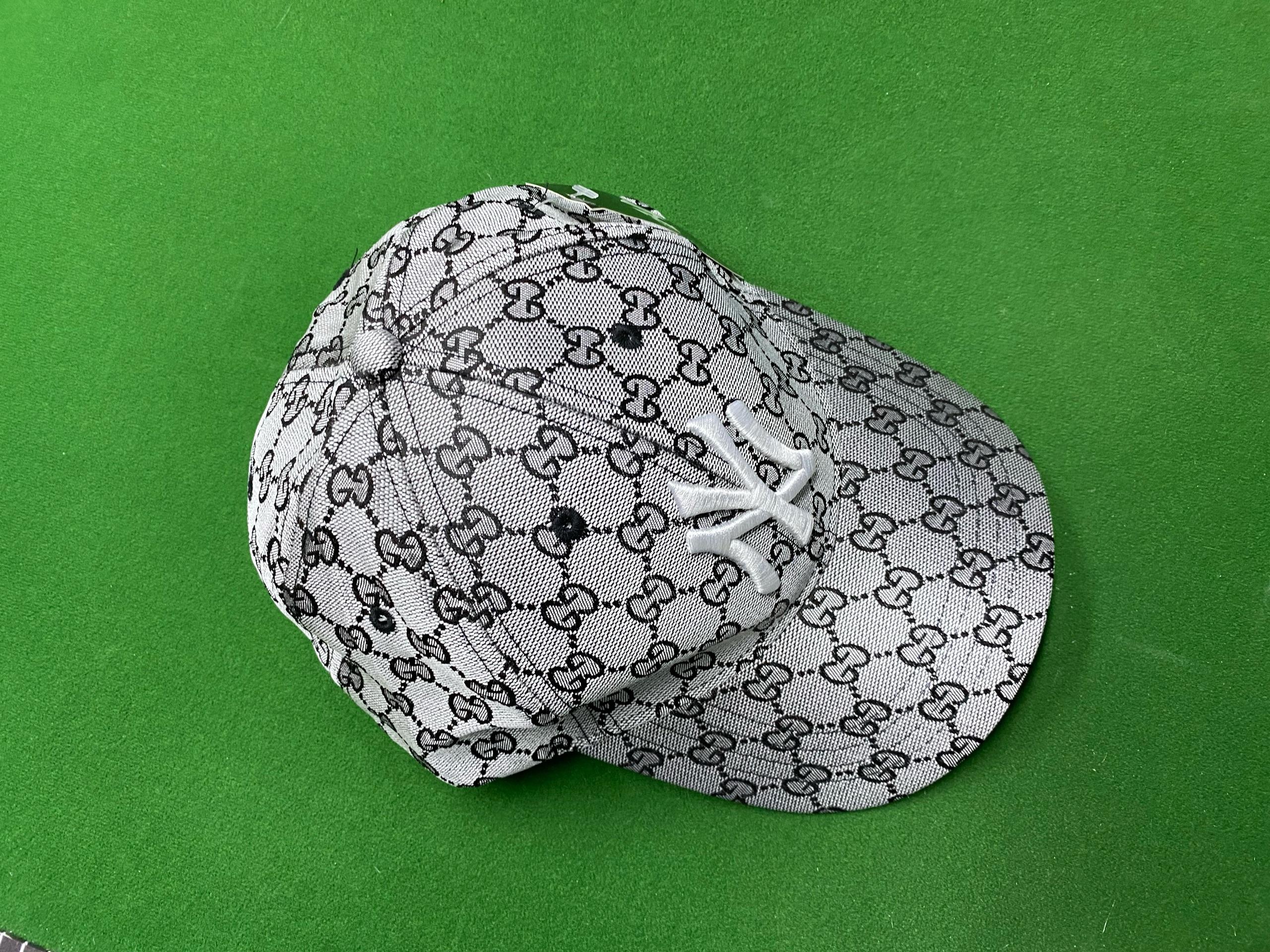 Foto QC 7 de New Era New York Yankees 9FORTY Cap Black White