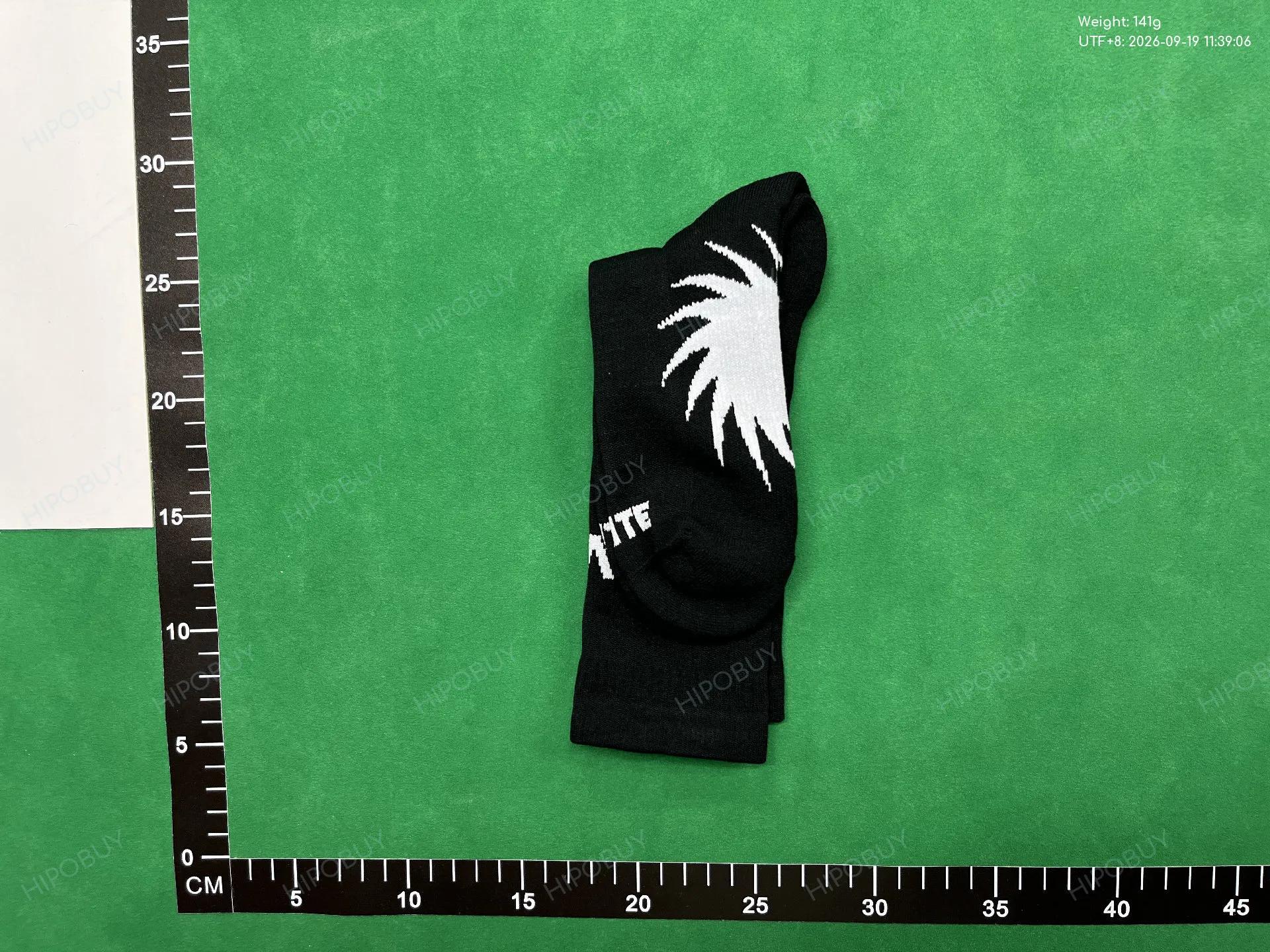 Foto QC 4 de VU Training Terry Crew Socks Black White