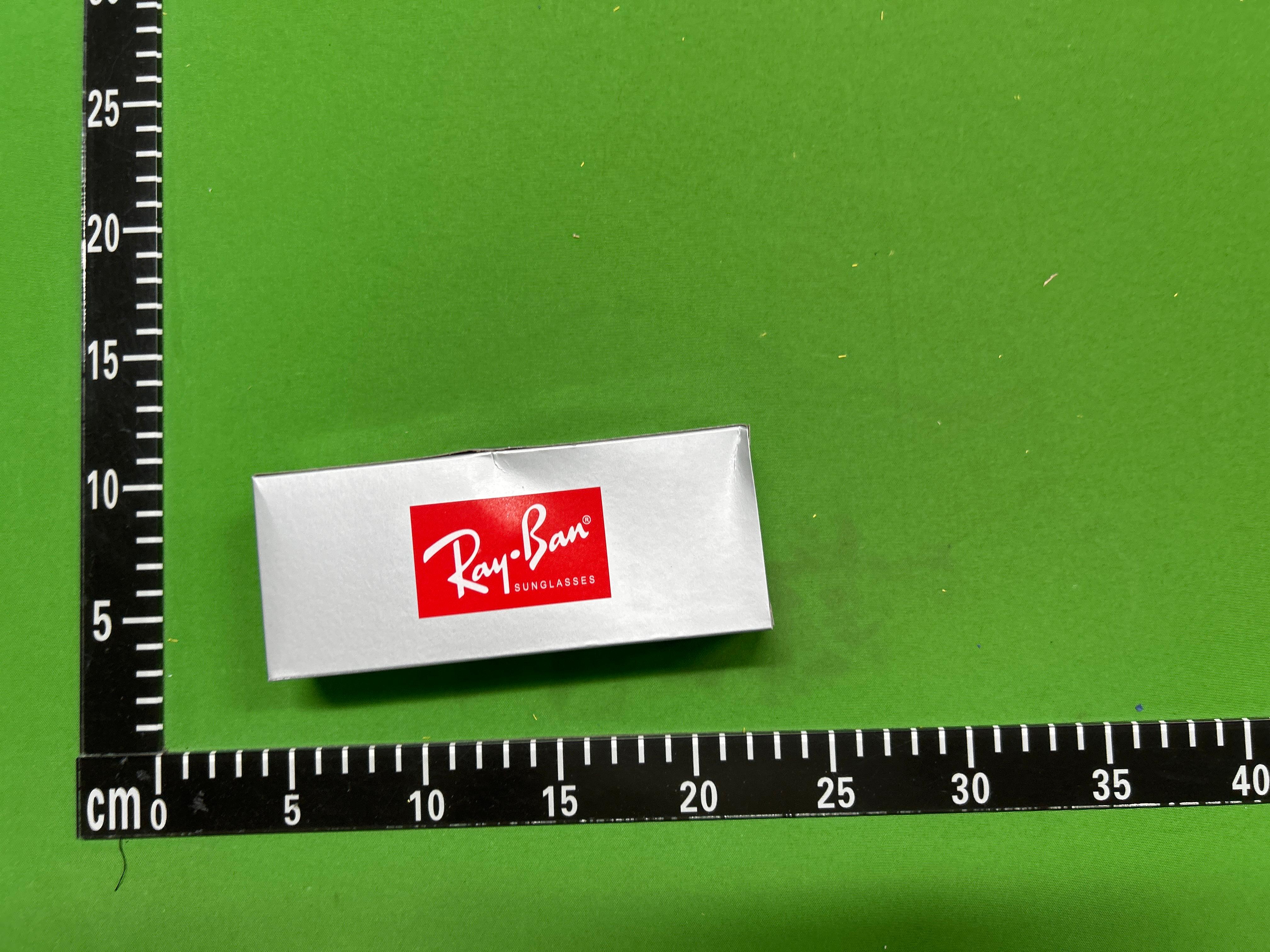 Foto QC 4 de Ray-Ban Wayfarer Acetate Sunglasses Black Red (REPTZ01)