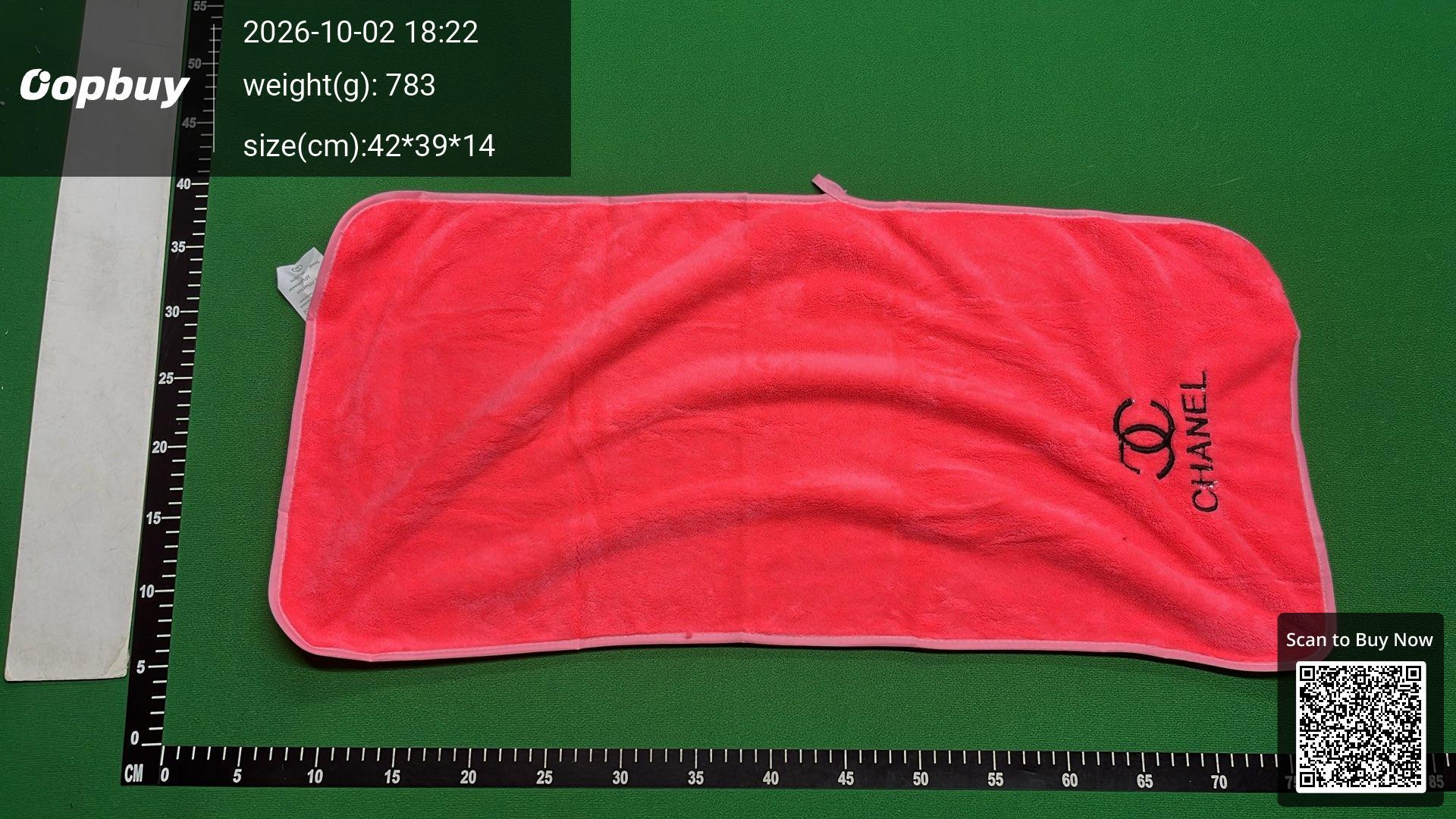 Foto QC 2 de Louis Vuitton Embroidered Towel Set (Set of 2) Orange