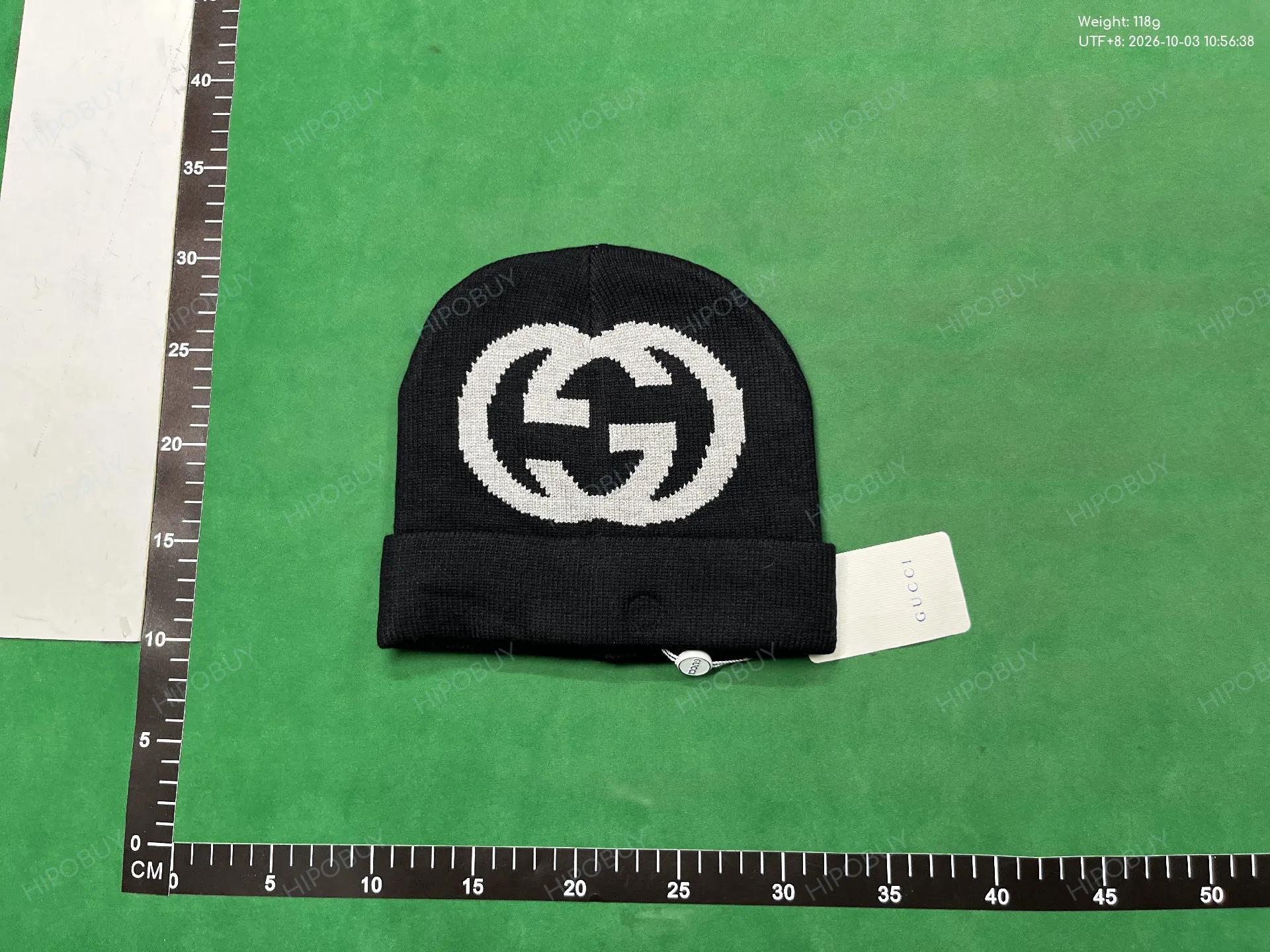 Foto QC 1 de Gucci Interlocking G Beanie Brown