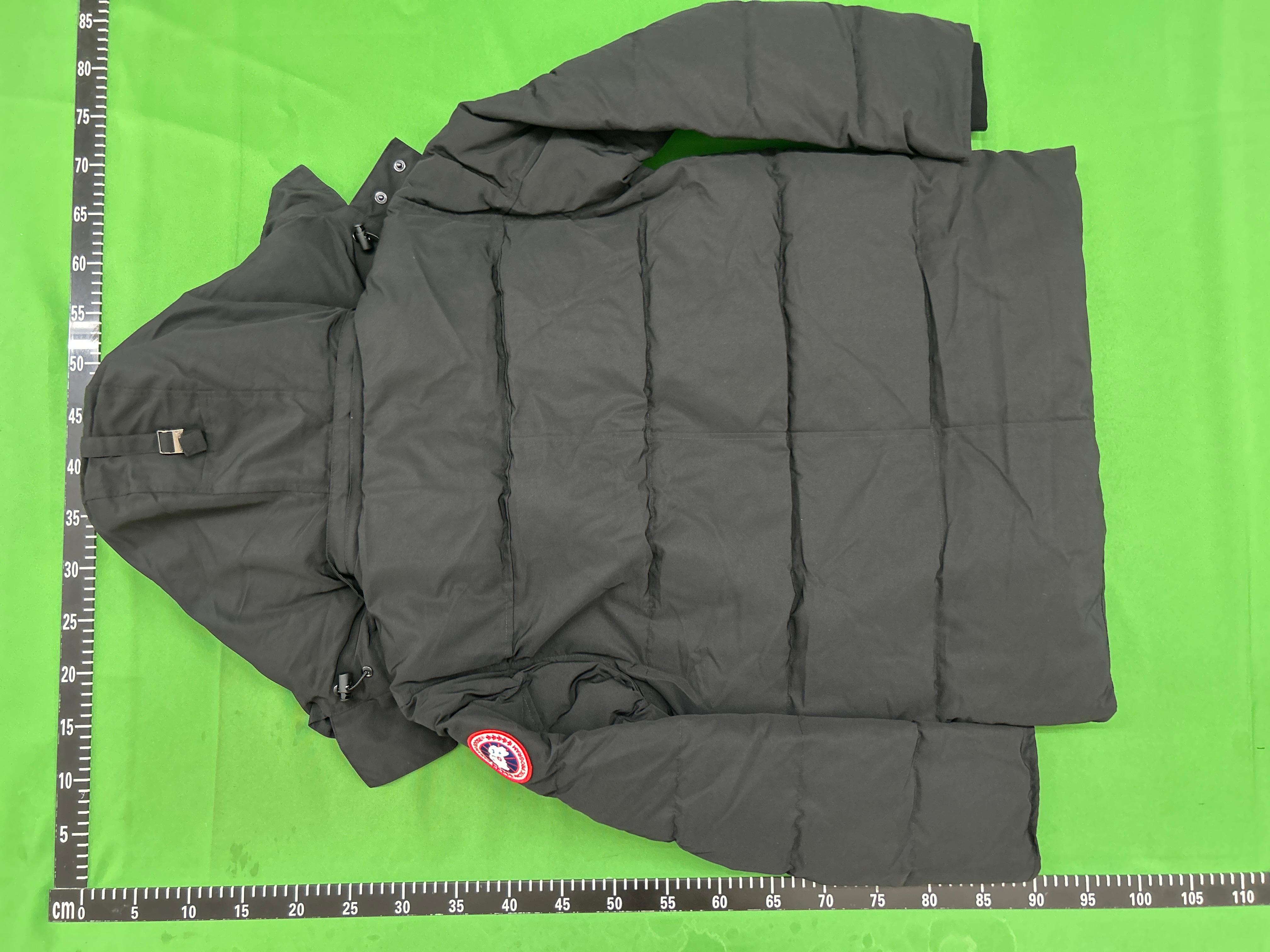 Foto QC 7 de Moose Knuckles Wyndham Down Jacket Fur Hood Black