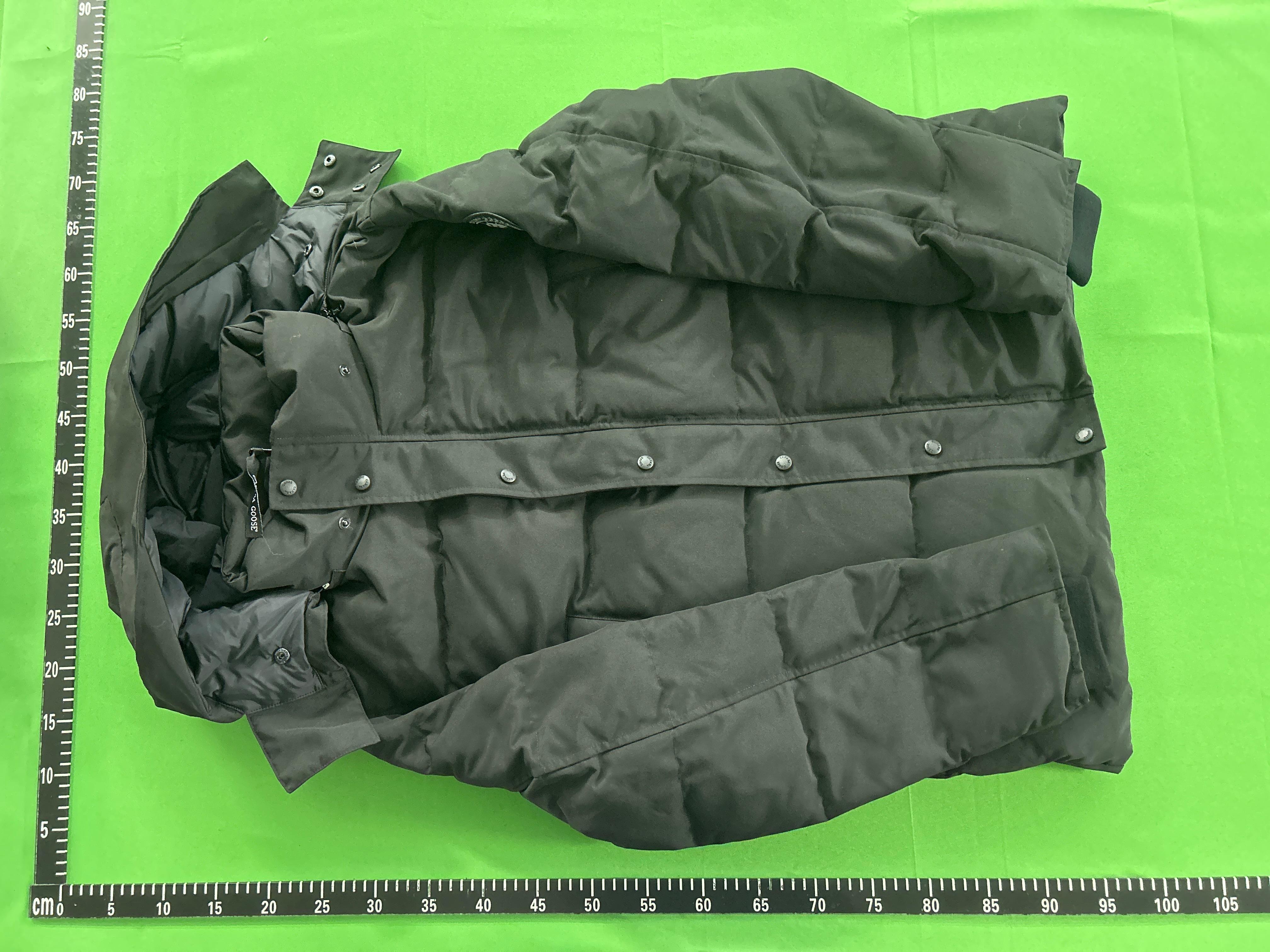 Foto QC 3 de Moose Knuckles Wyndham Down Jacket Fur Hood Black