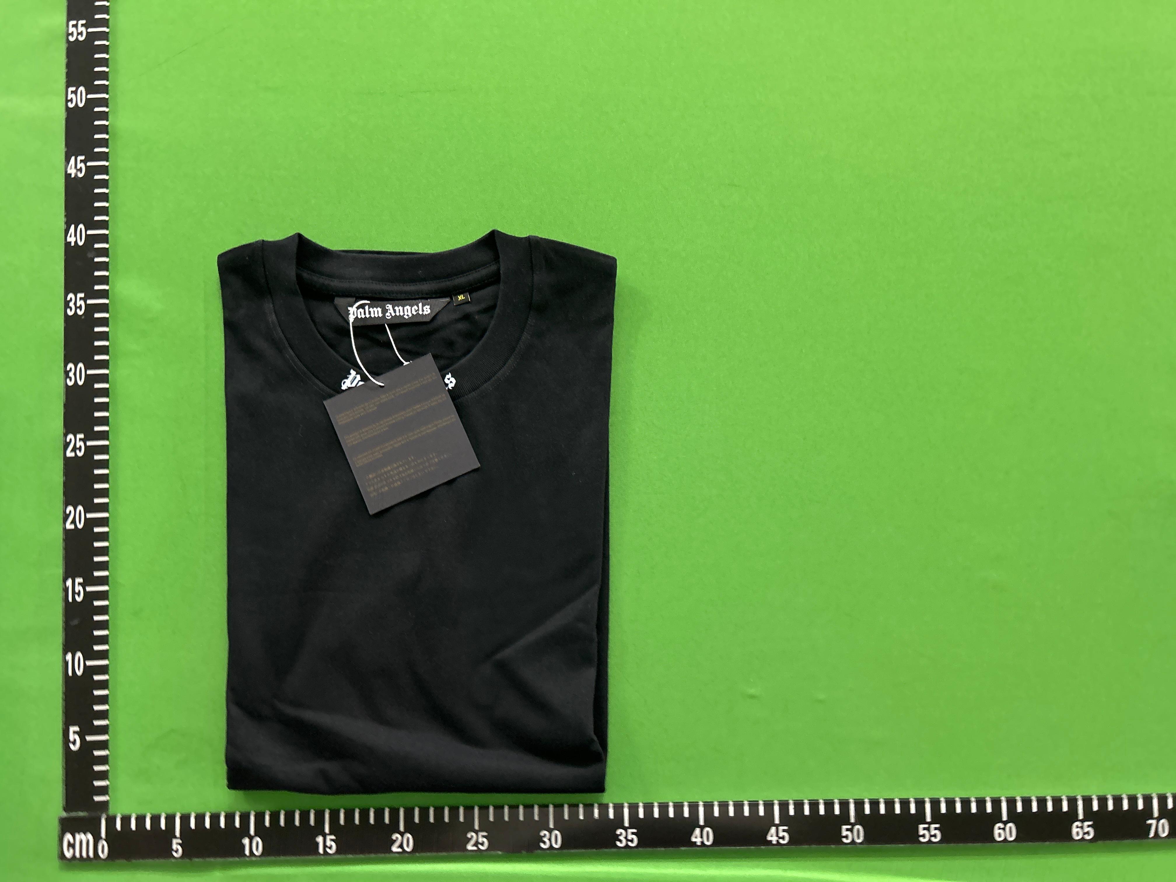 Foto QC 5 de Palm Angels T-shirt Sprayed Logo Black