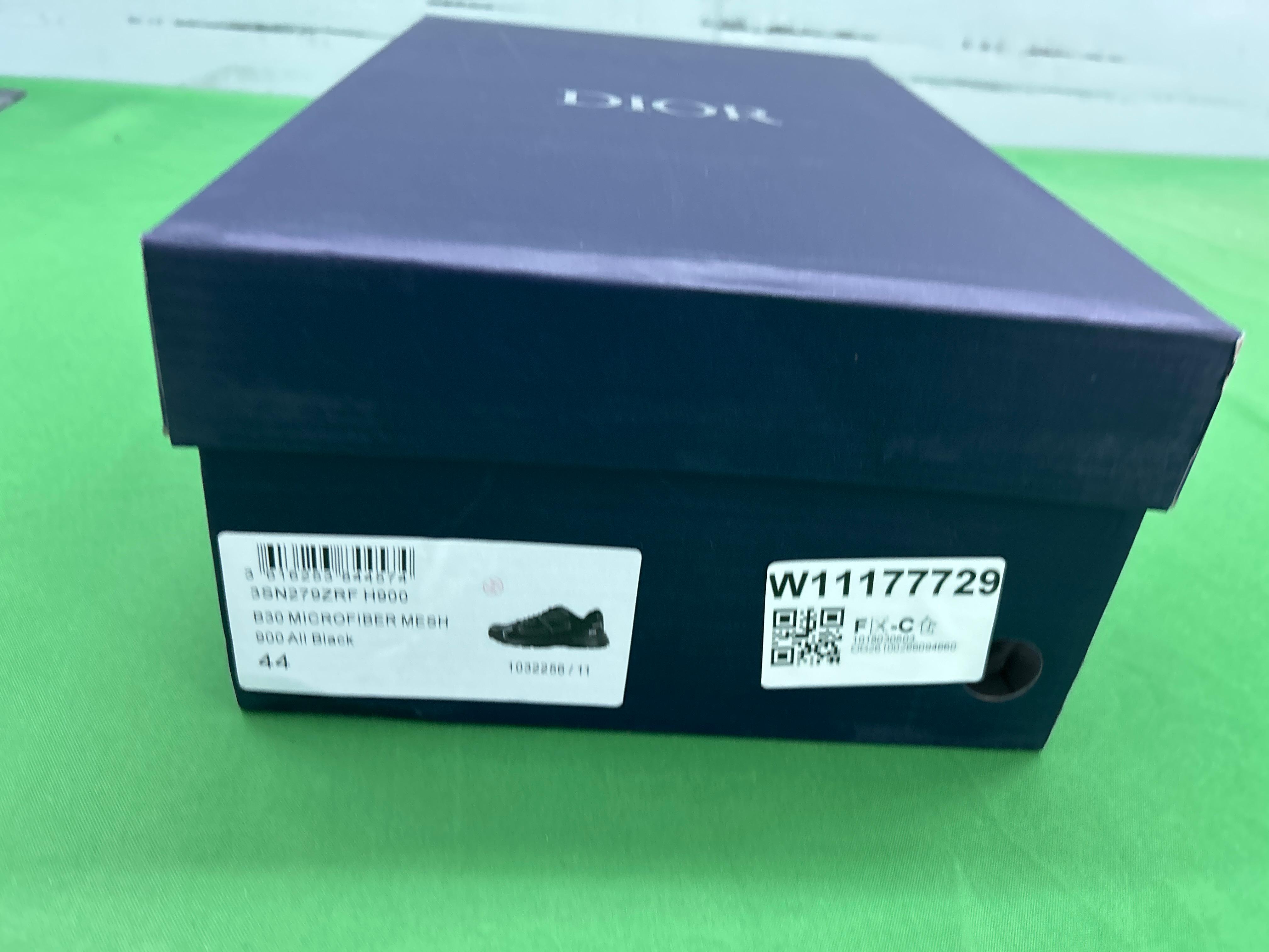 Foto QC 7 de Dior B25 Low Black Dior Oblique