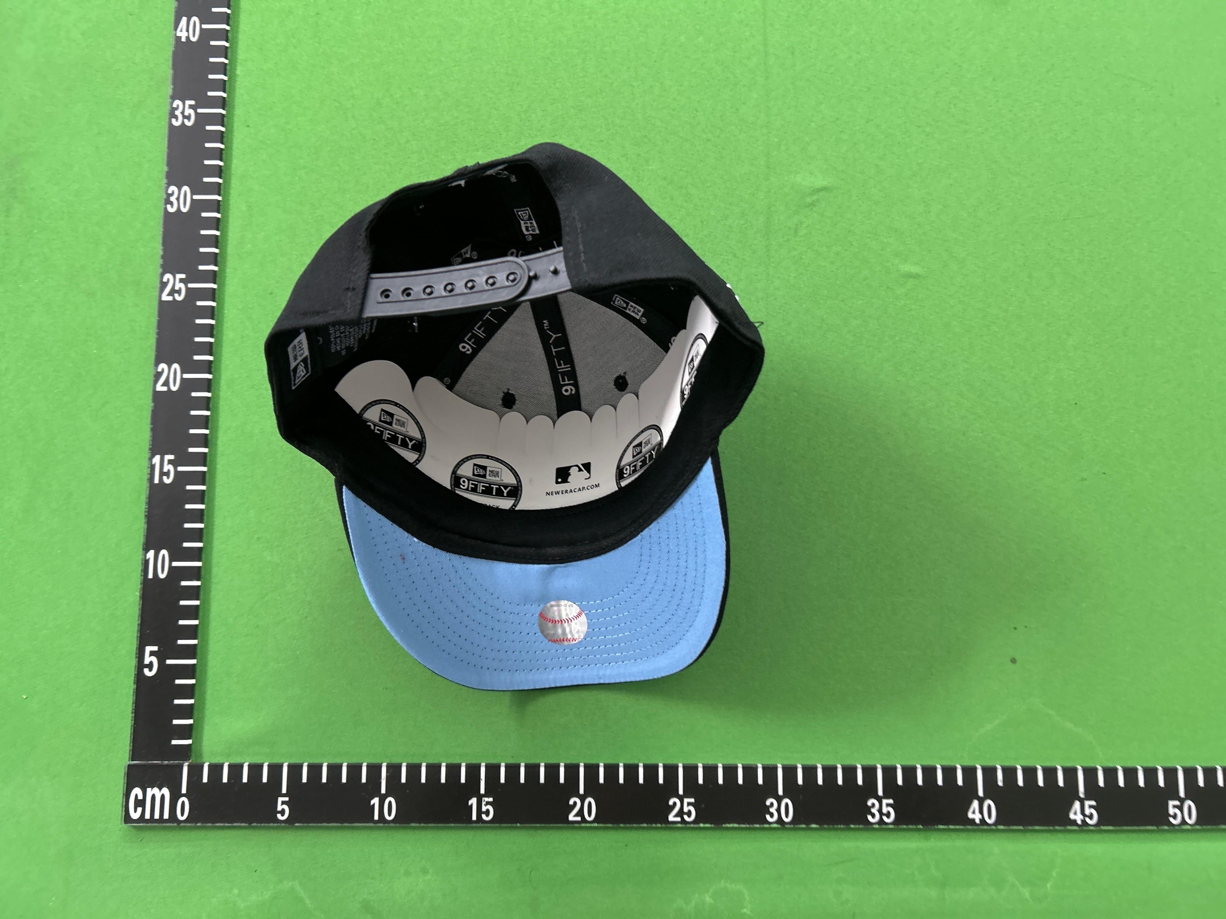 Foto QC 8 de New Era California Angels Angel Cap Cream Black