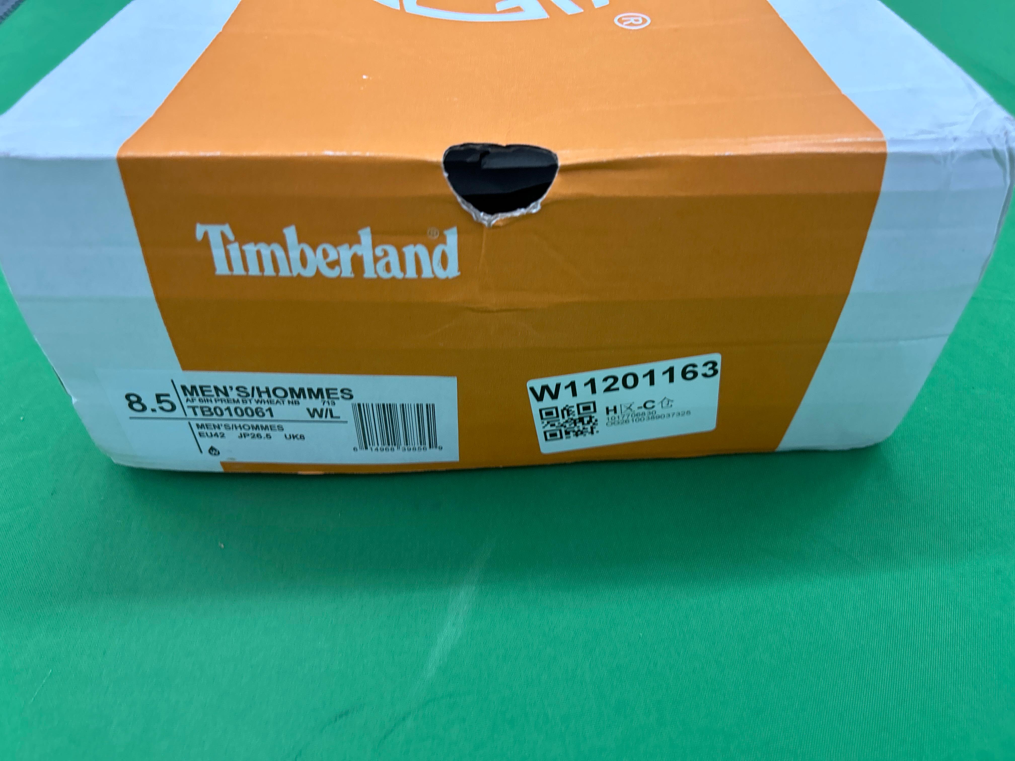 Foto QC 1 de Louis Vuitton Timberland 6-Inch Boot Monogram Nubuck Wheat