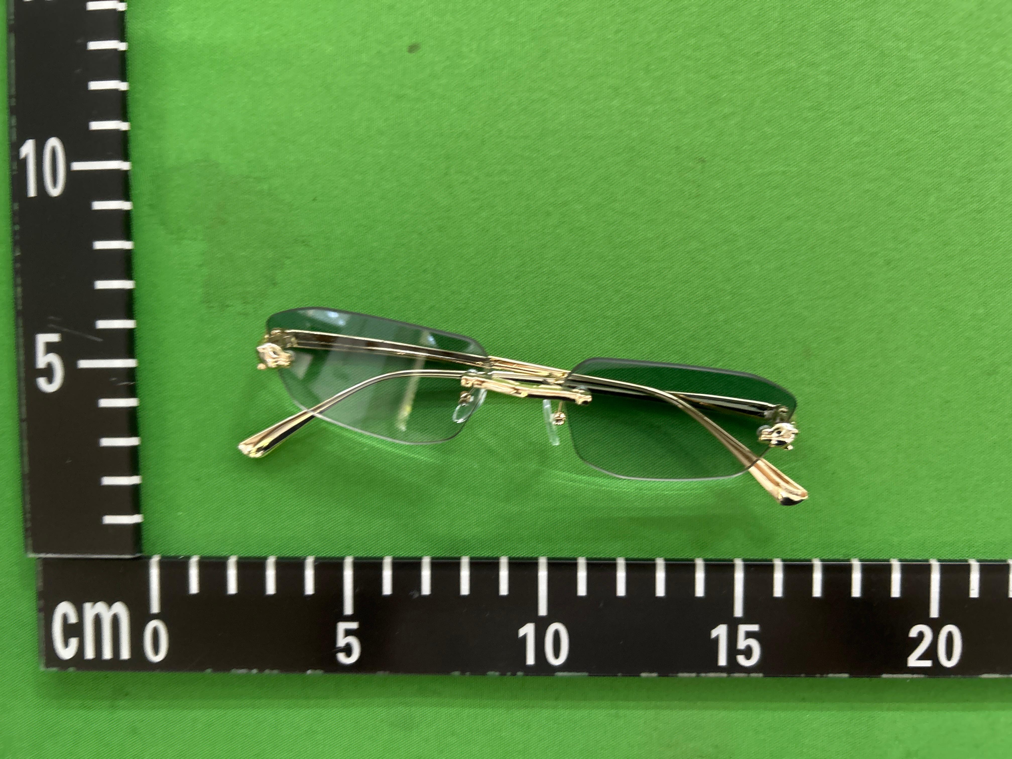 Foto QC 3 de Unbranded Rimless Polygonal Metal Sunglasses Gold Clear