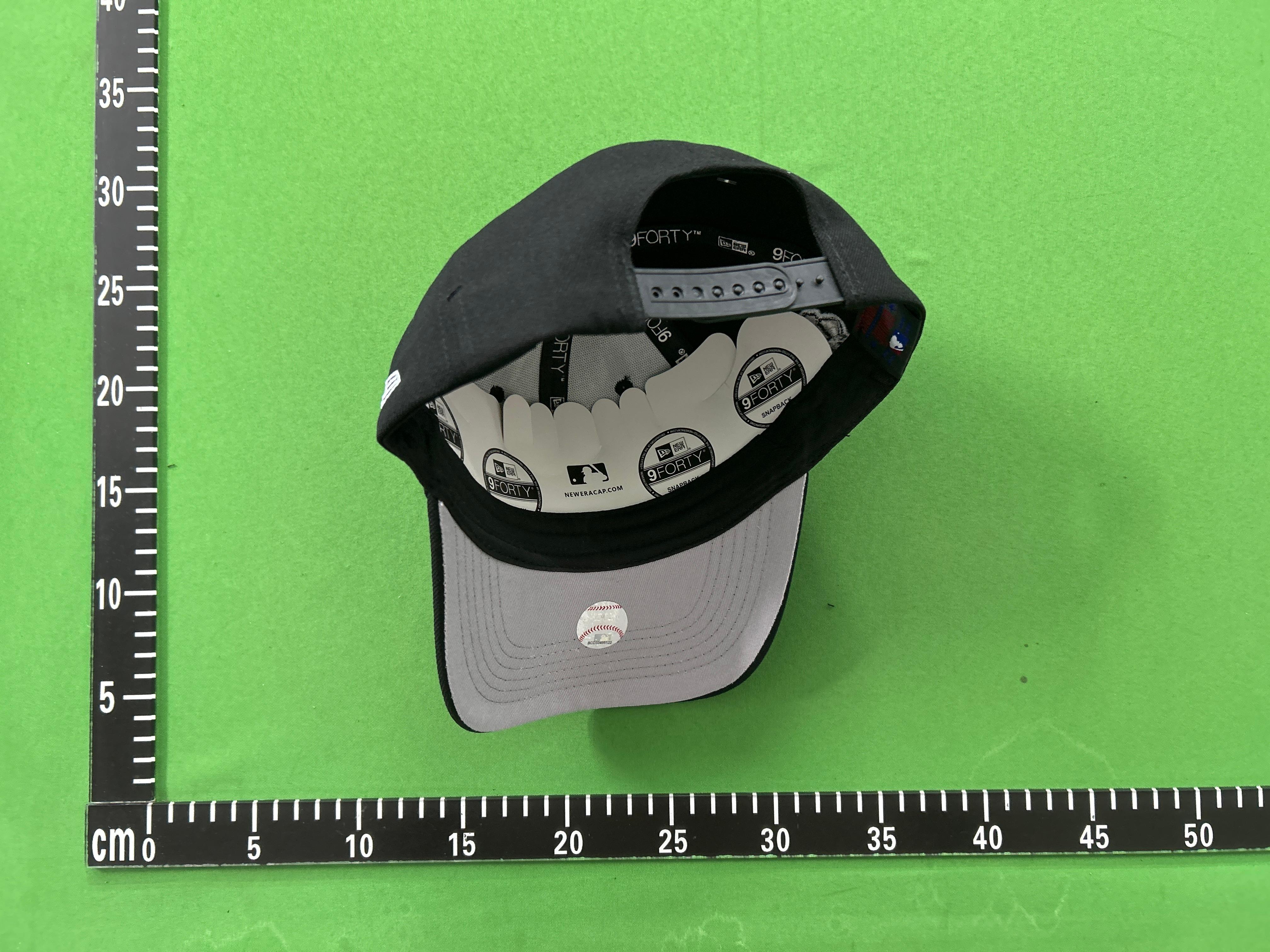Foto QC 5 de New Era California Angels Angel Cap Cream Black