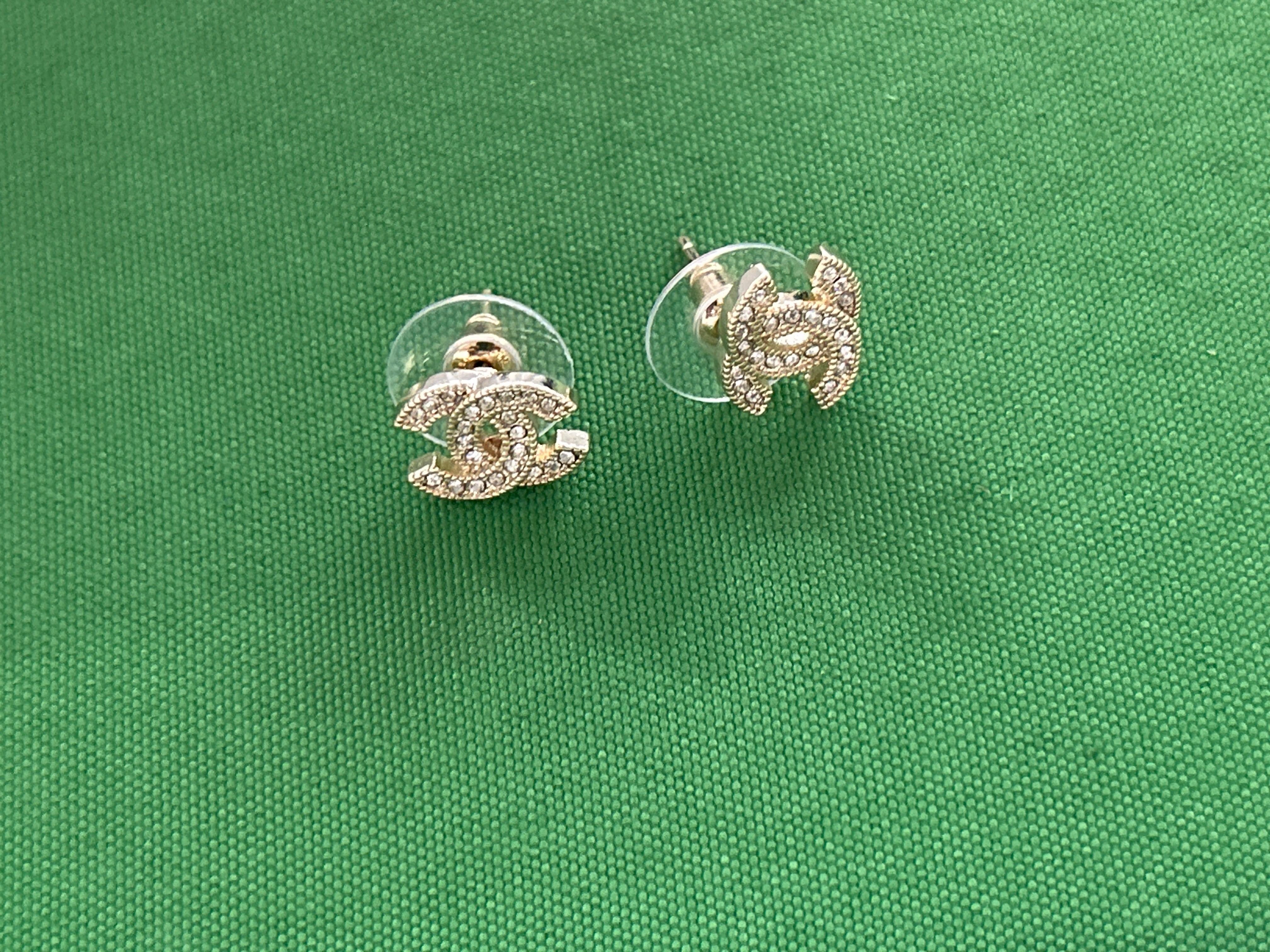 Foto QC 5 de Chanel Earrings Metal Strass Gold