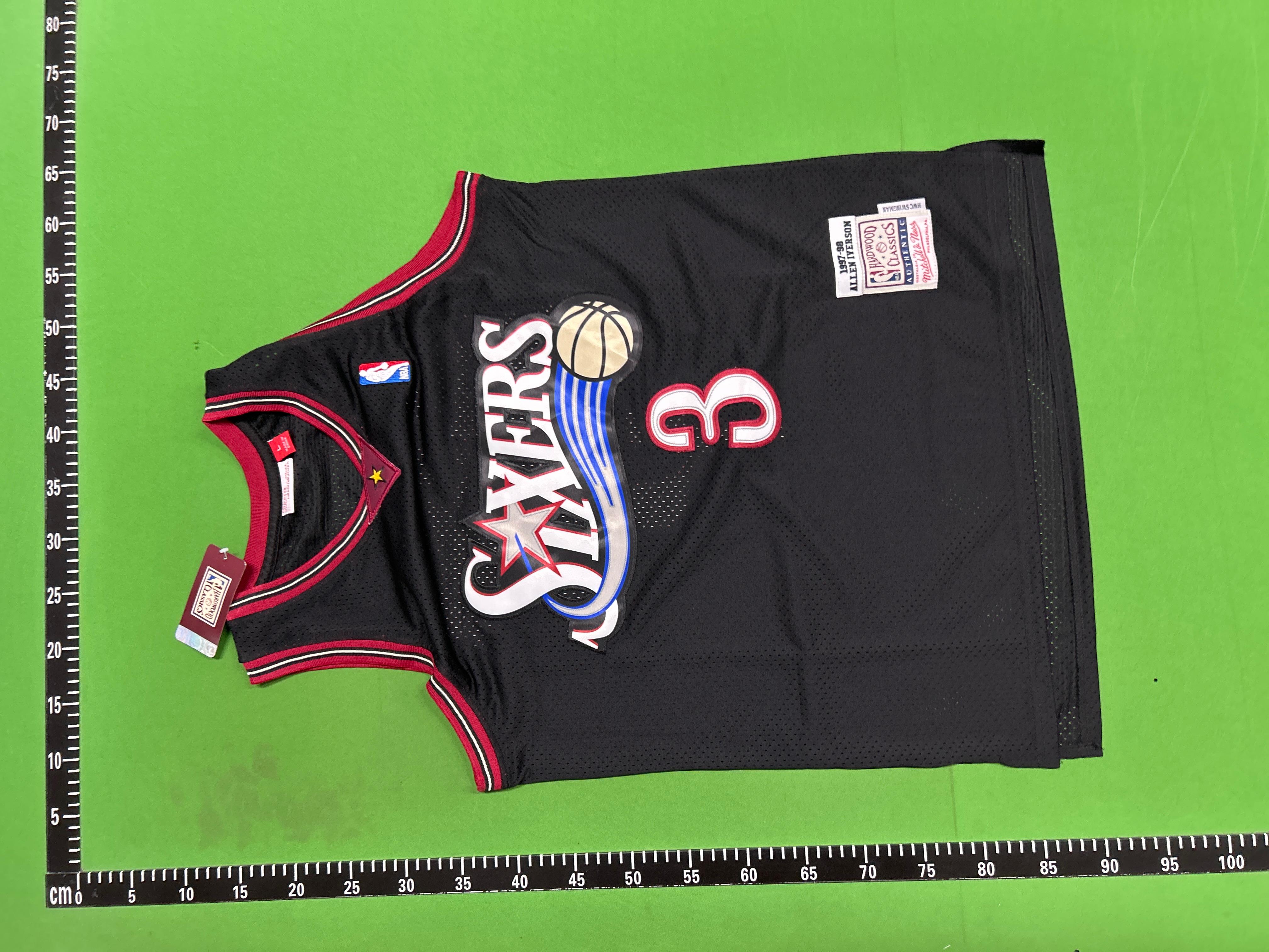 Foto QC 3 de NBA x Philadelphia 76ers Retro 2000/01 Away Allen Iverson Jersey Black